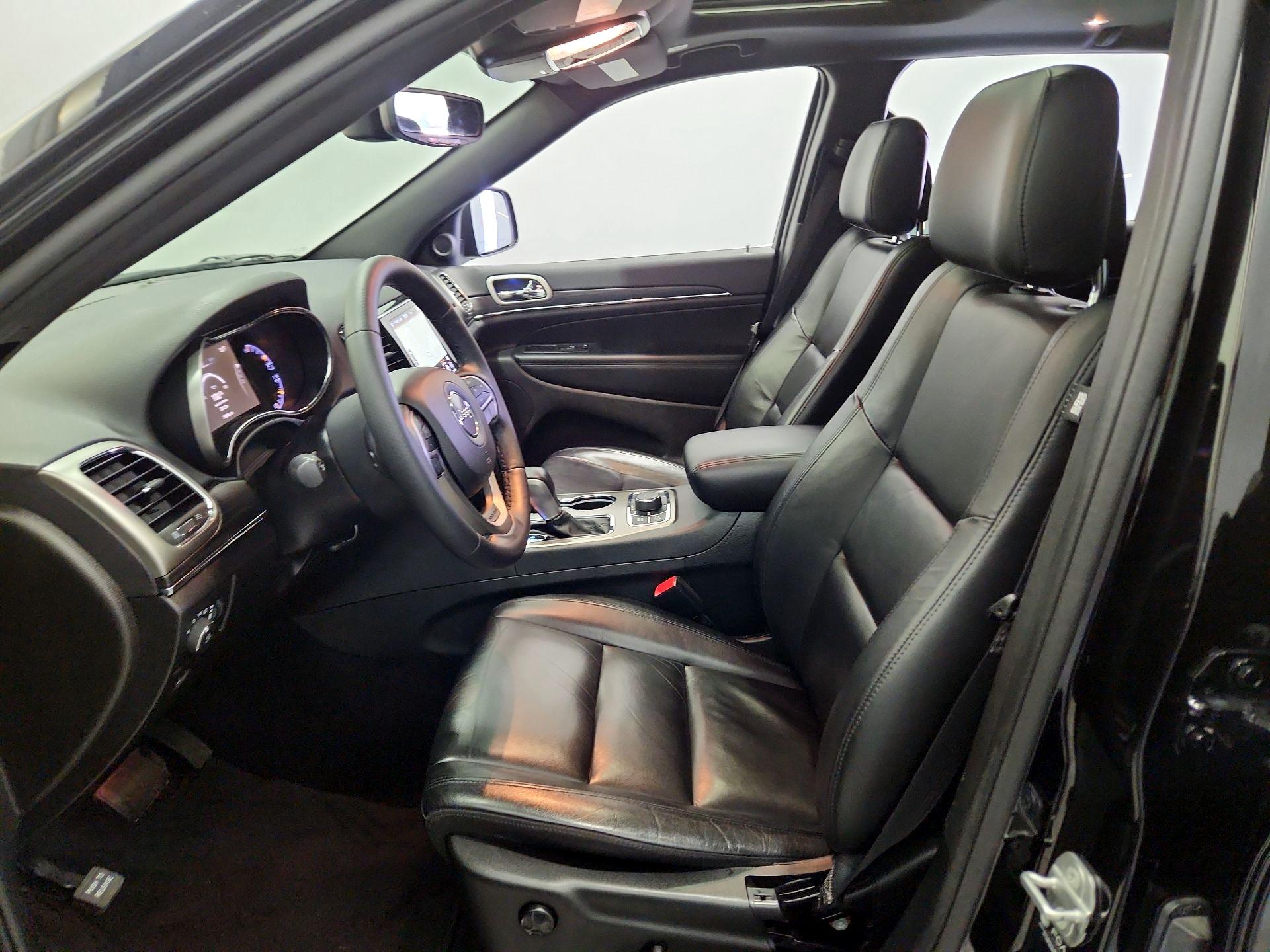 Thumbnail: 2021 Jeep Grand Cherokee - 11