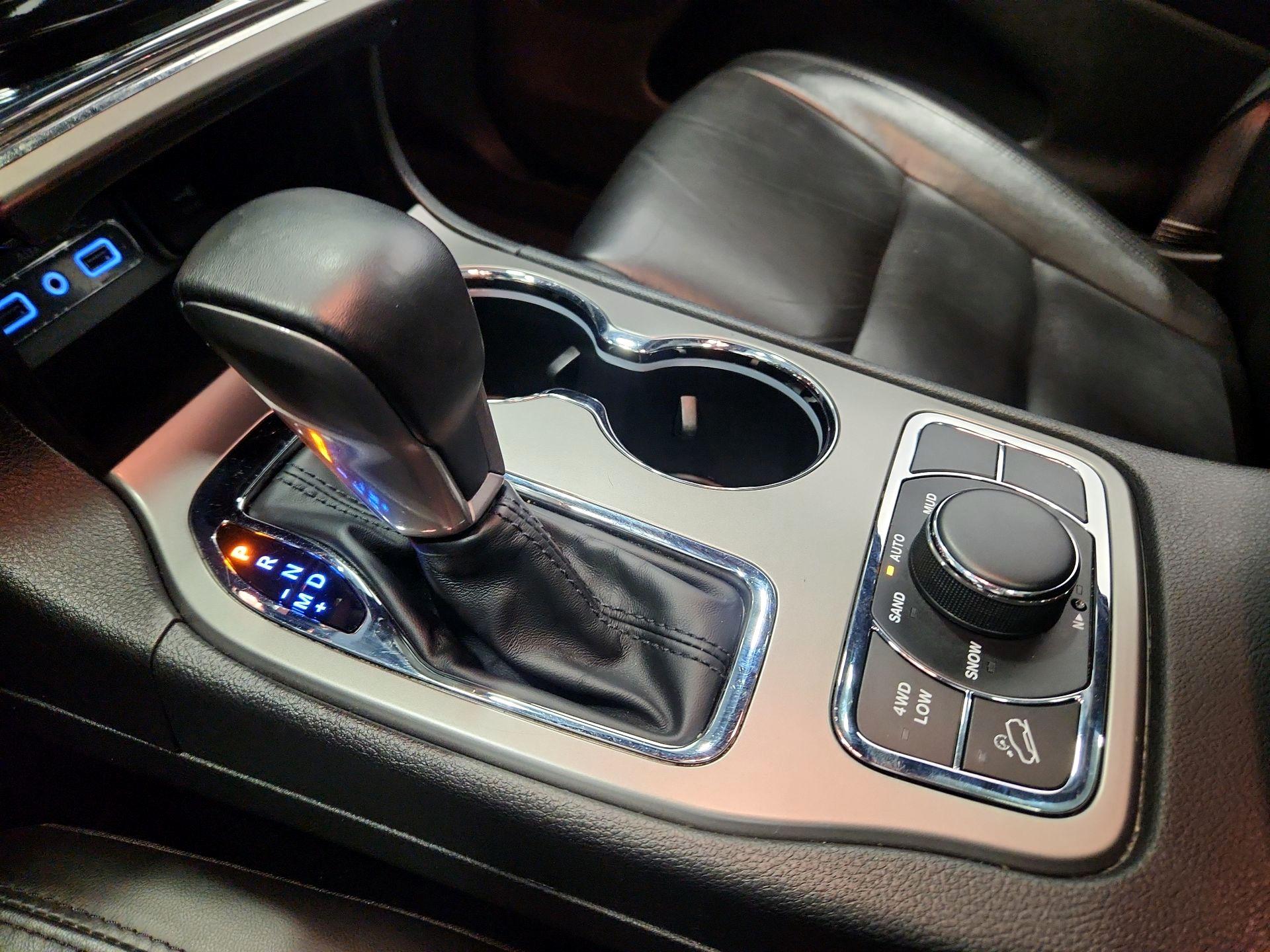 Thumbnail: 2021 Jeep Grand Cherokee - 18