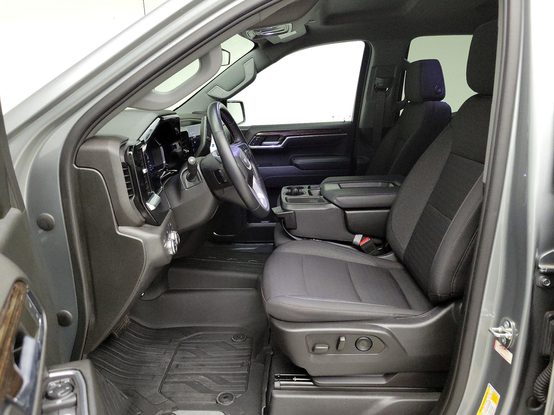 Thumbnail: 2023 GMC Sierra 1500 - 11