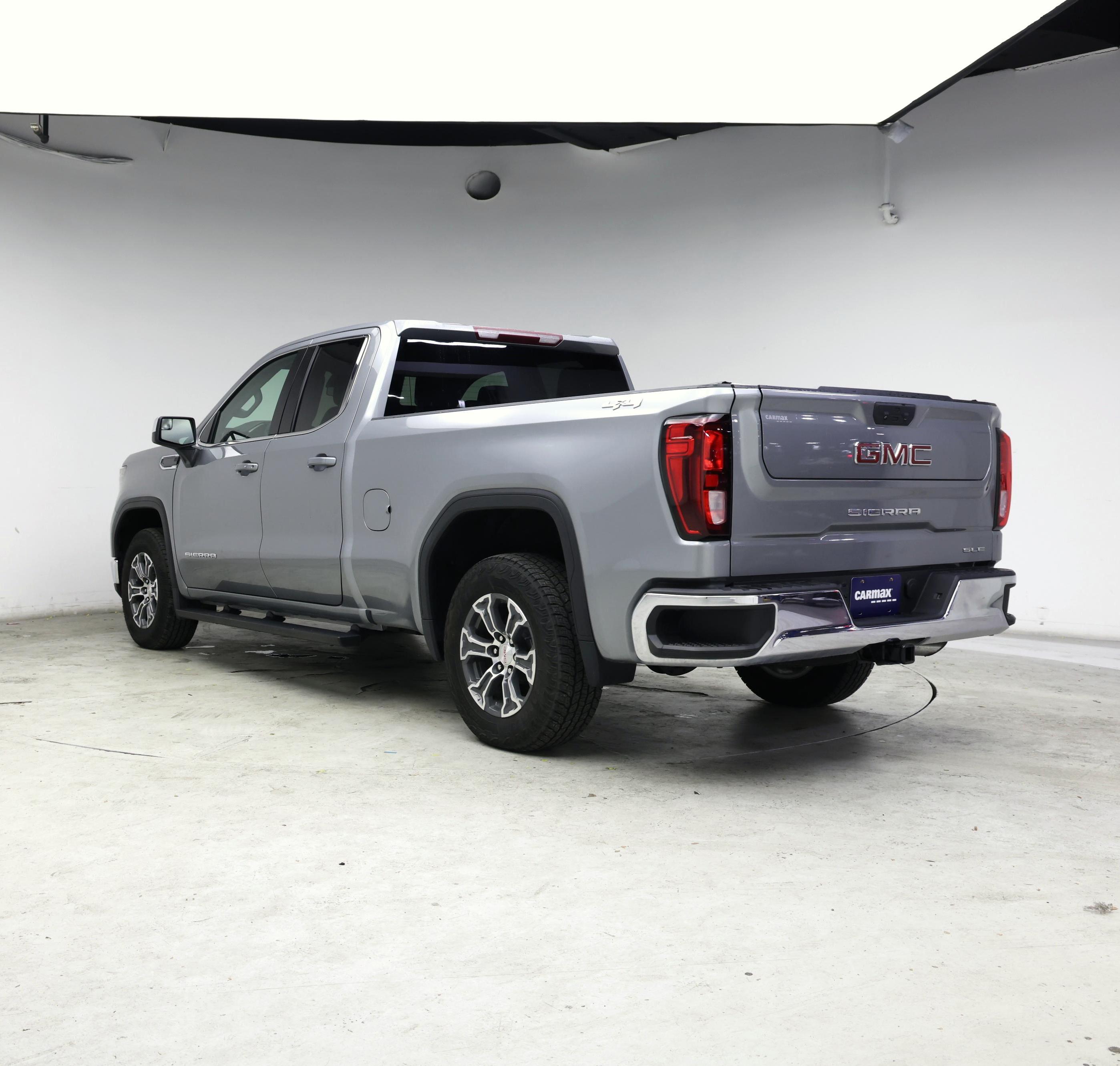 Thumbnail: 2023 GMC Sierra 1500 - 2