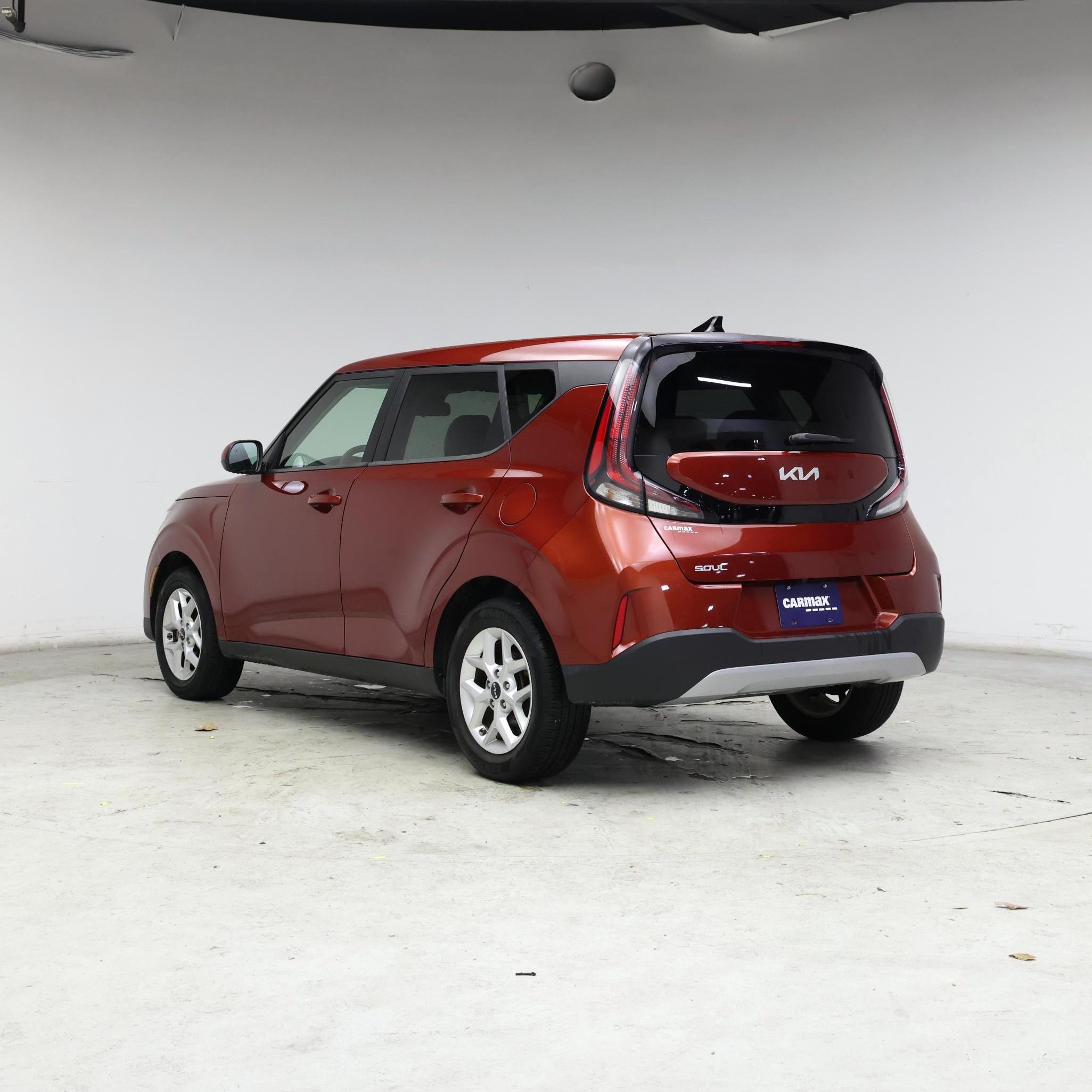 Thumbnail: 2023 Kia Soul - 2