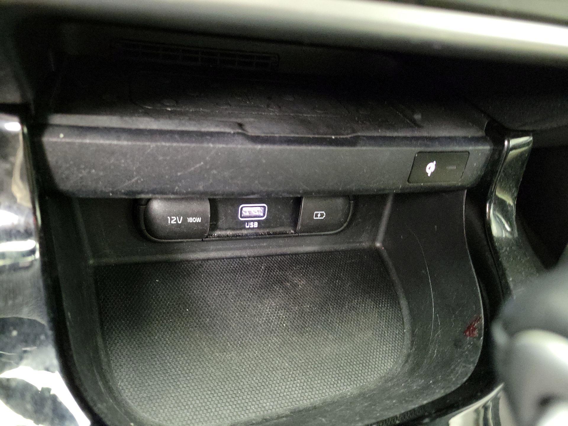 Thumbnail: 2021 Kia Seltos - 17