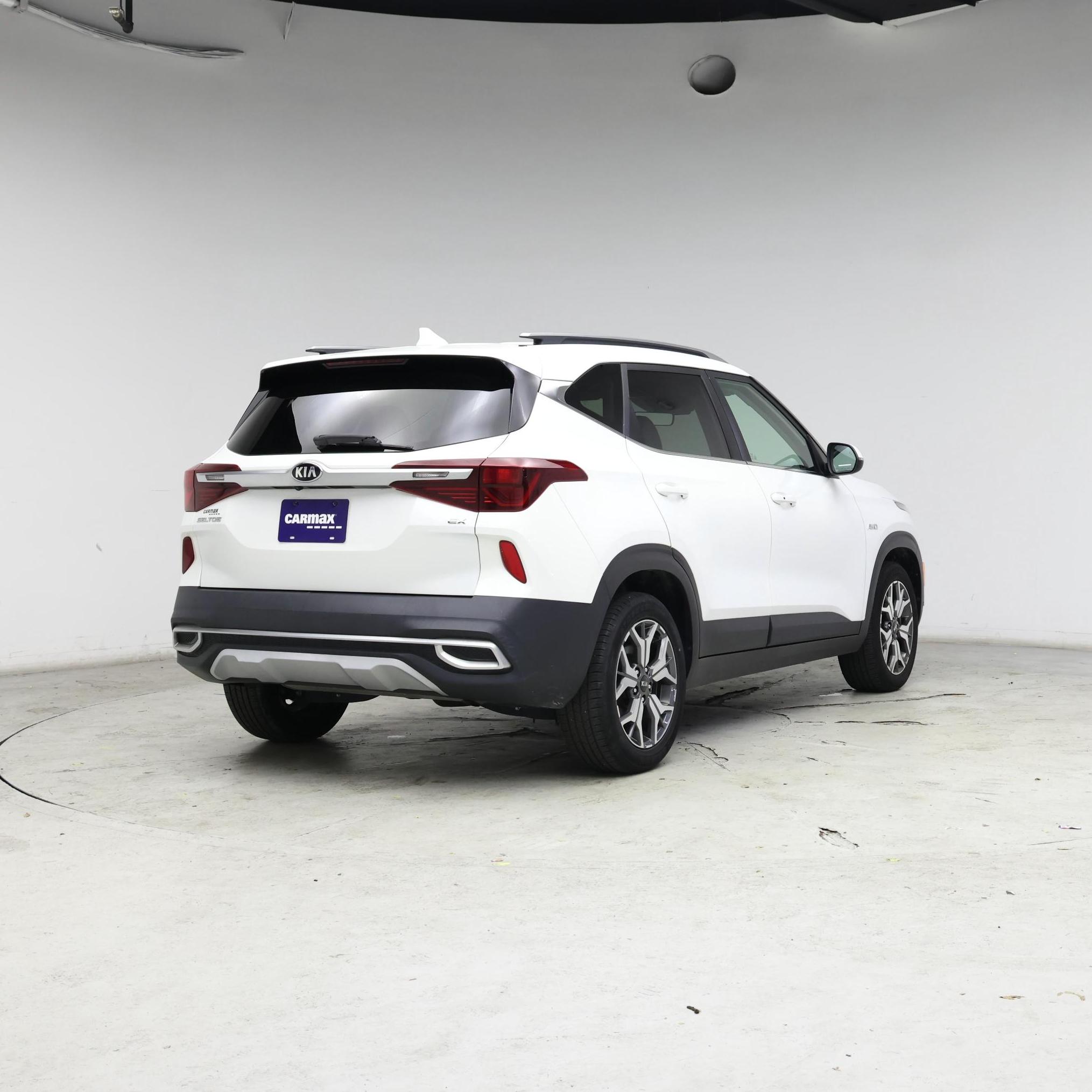 Thumbnail: 2021 Kia Seltos - 8