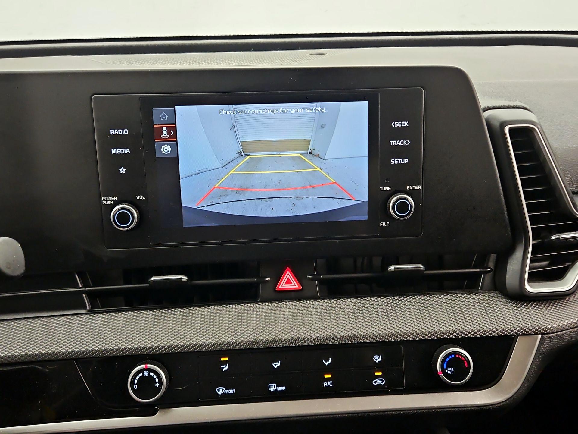 Thumbnail: 2023 Kia Sportage - 14