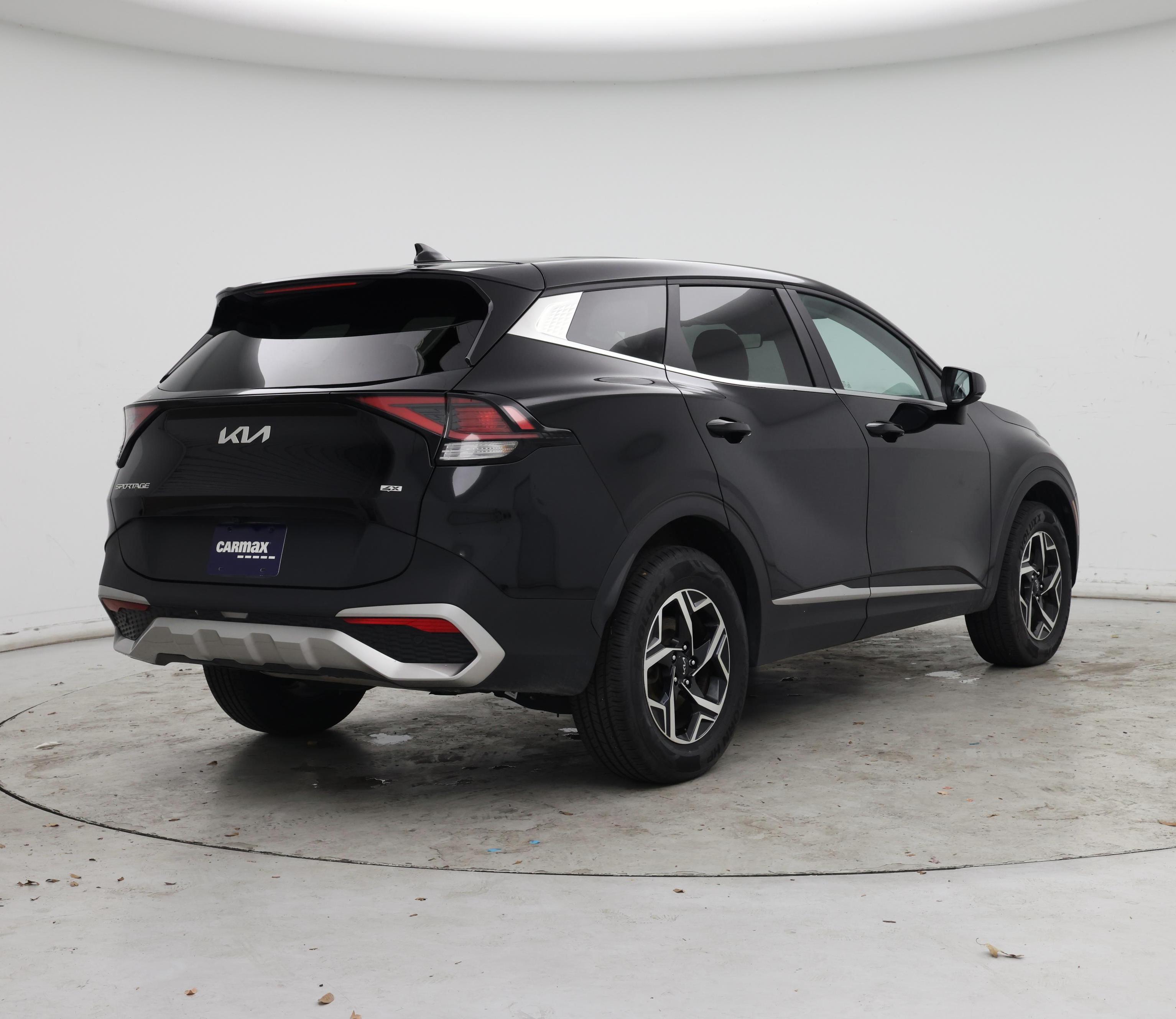 Thumbnail: 2023 Kia Sportage - 8