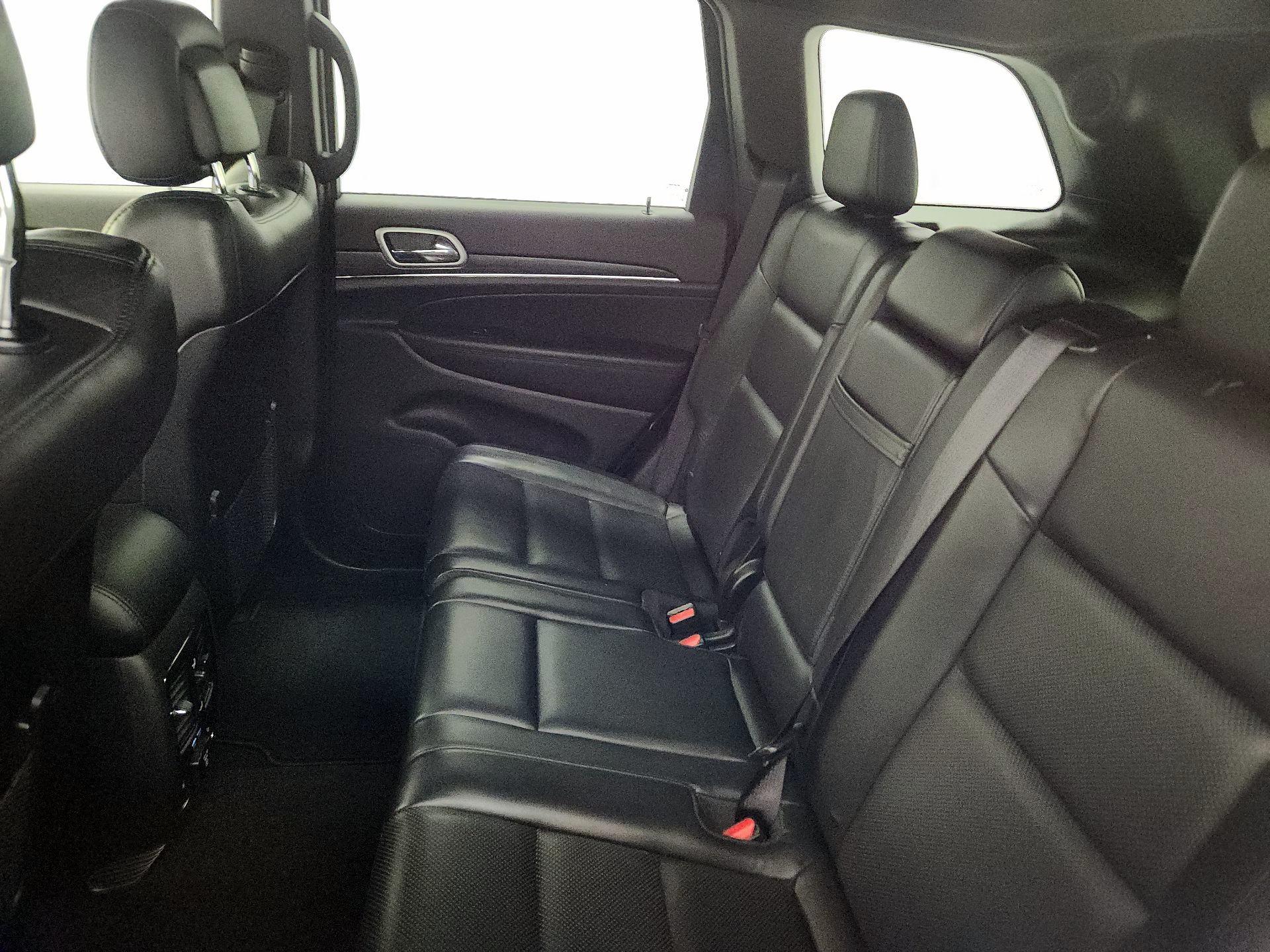 Thumbnail: 2021 Jeep Grand Cherokee - 19