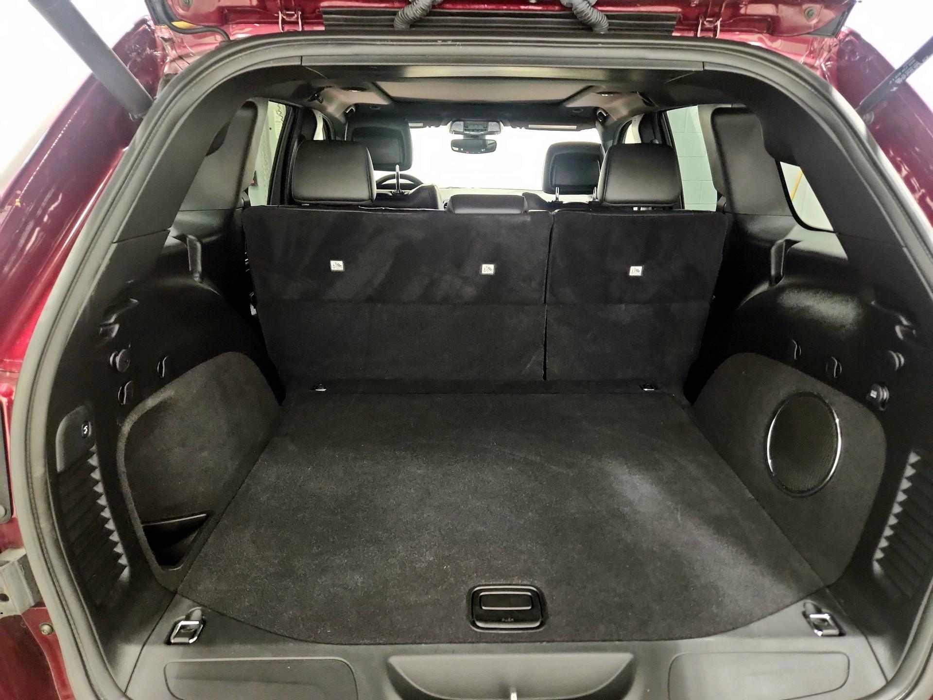 Thumbnail: 2021 Jeep Grand Cherokee - 20