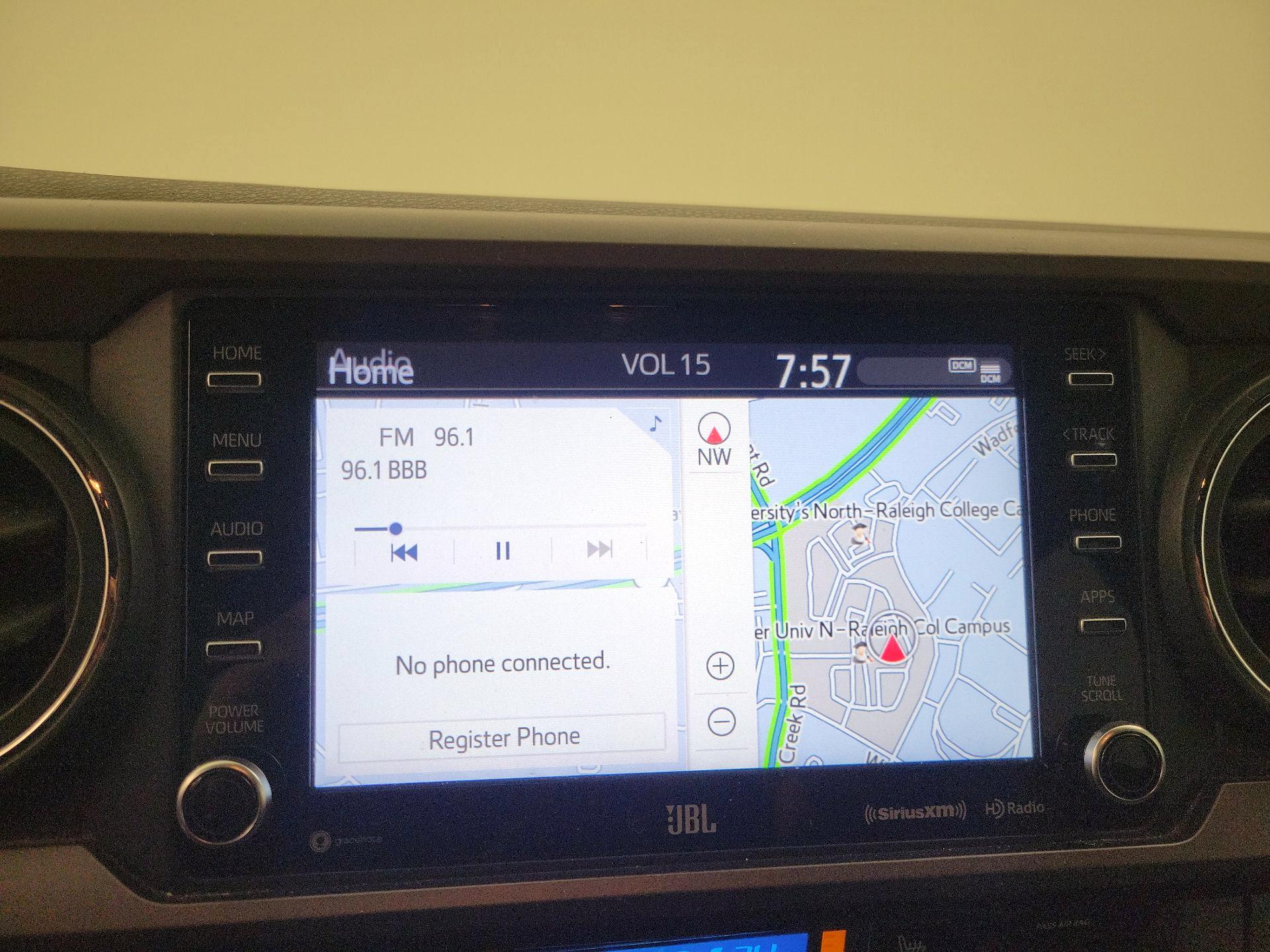 Thumbnail: 2020 Toyota Tacoma - 14