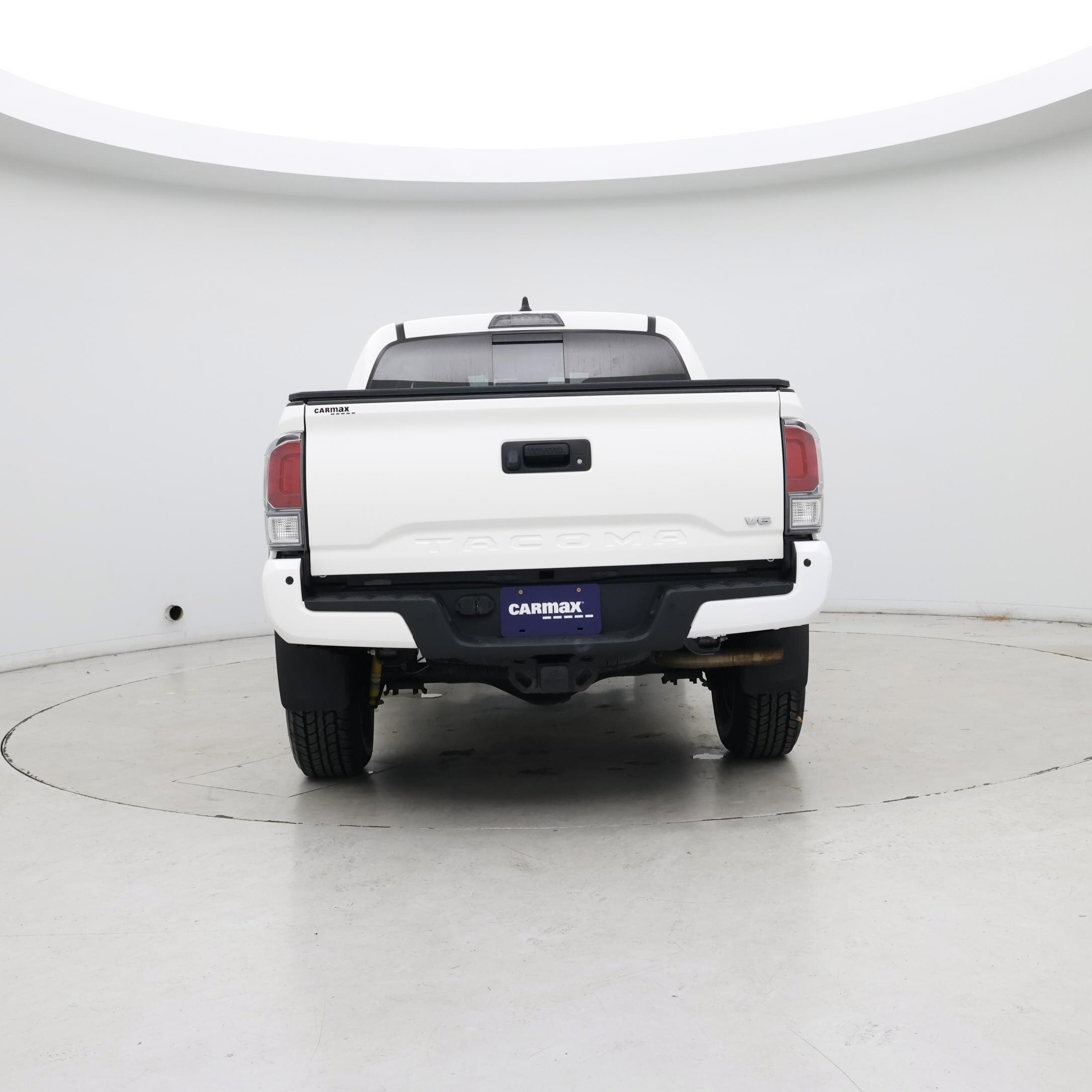 Thumbnail: 2020 Toyota Tacoma - 6