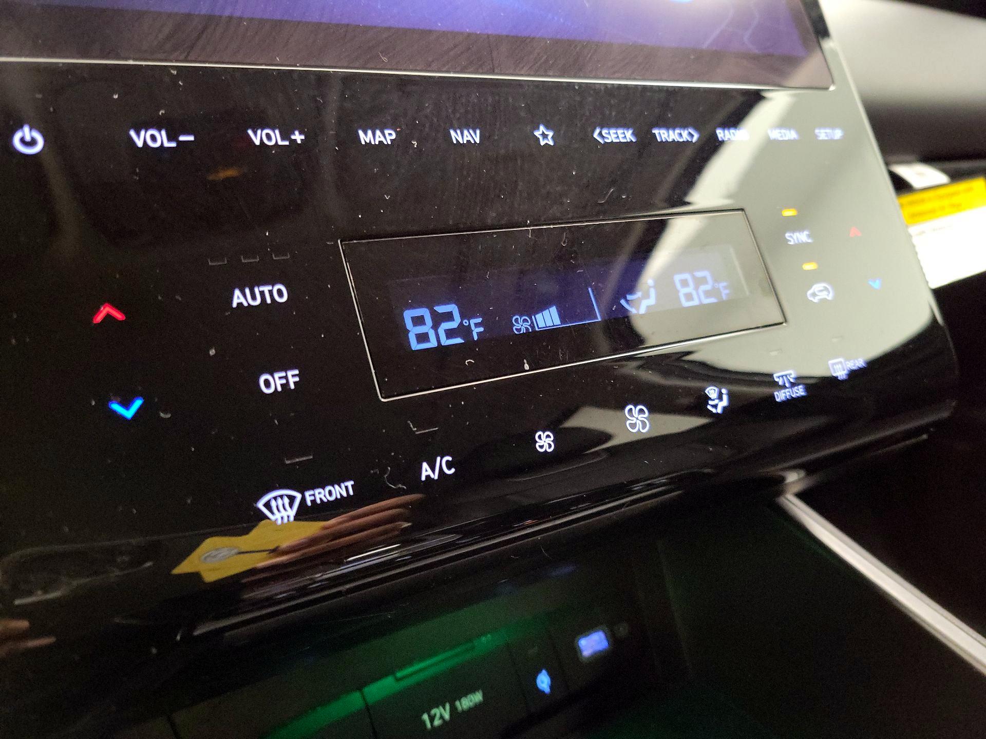 Thumbnail: 2022 Hyundai Tucson - 17