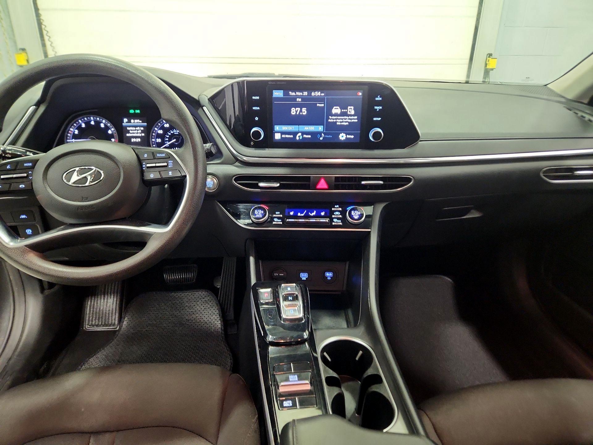 Thumbnail: 2021 Hyundai Sonata - 9