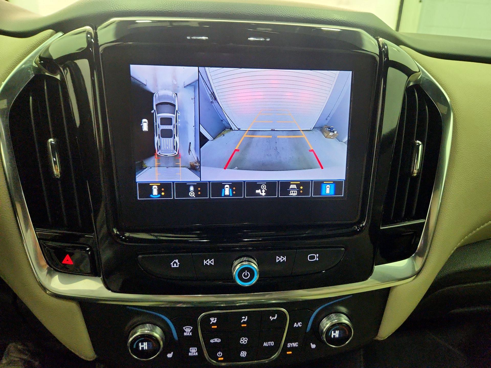 Thumbnail: 2023 Chevrolet Traverse - 14