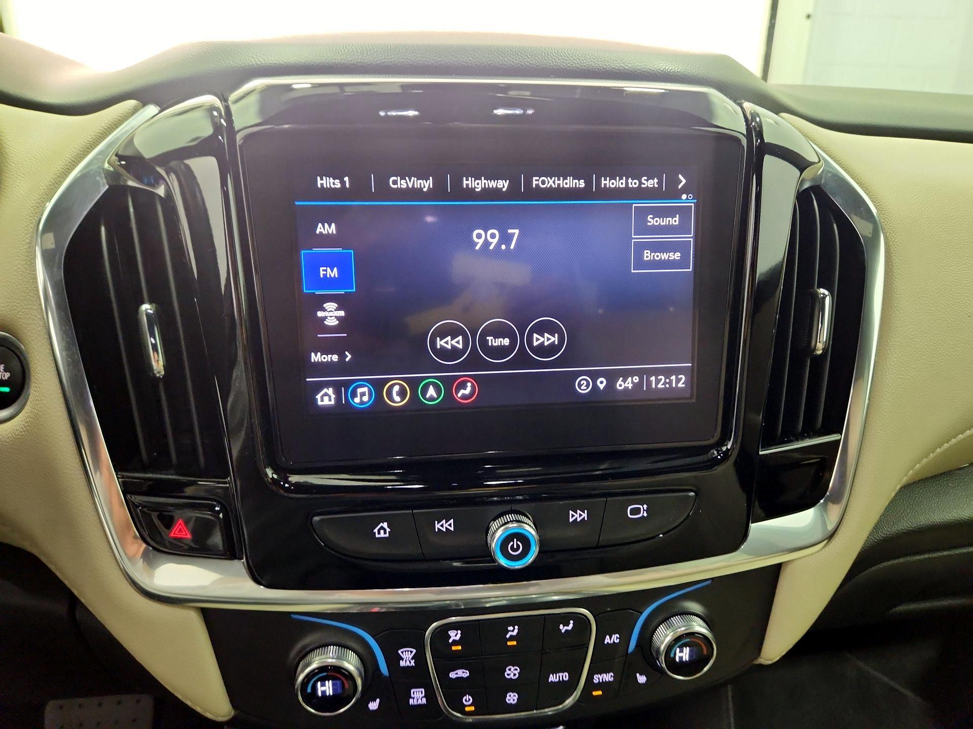 Thumbnail: 2023 Chevrolet Traverse - 15