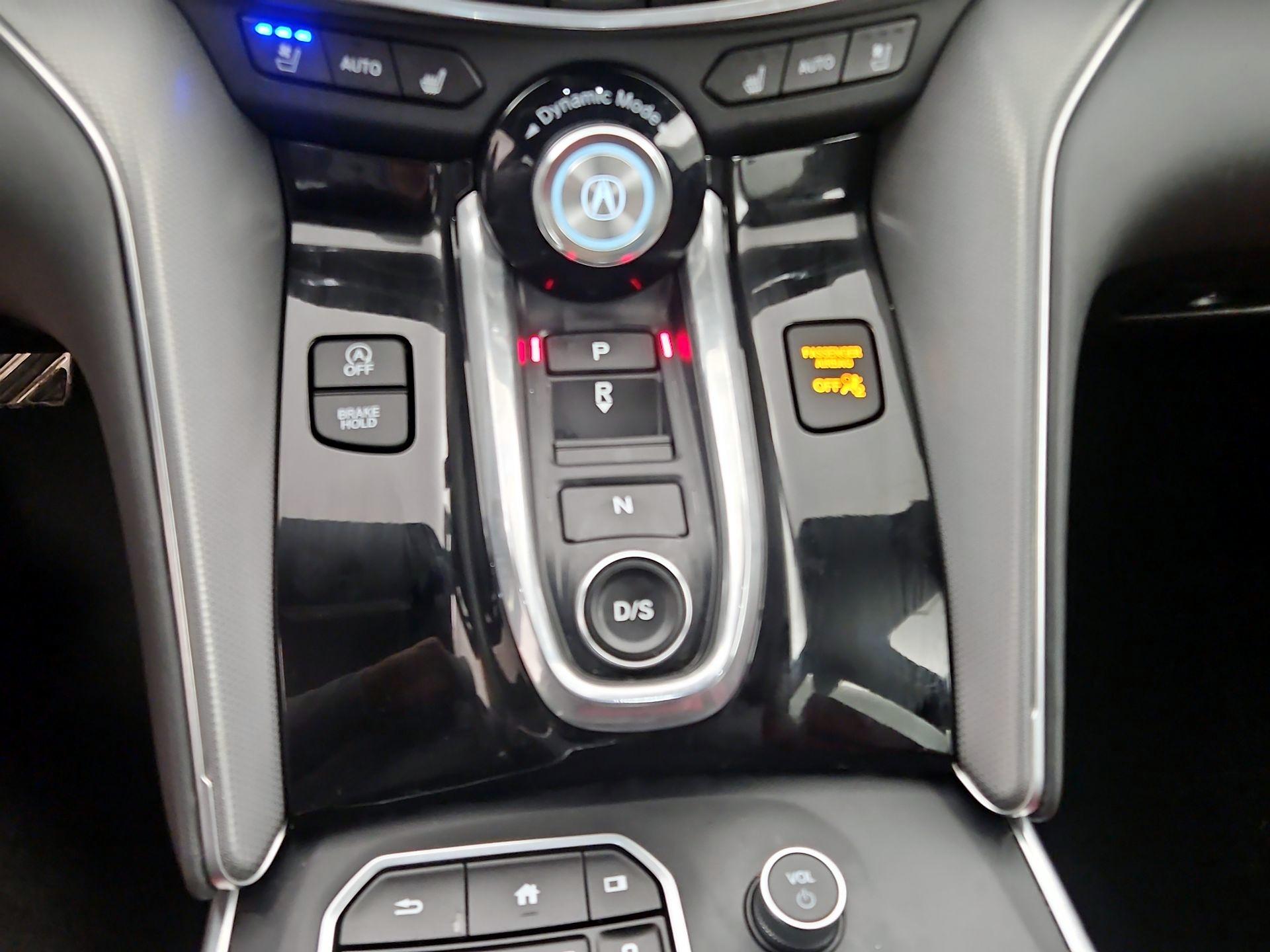 Thumbnail: 2022 Acura TLX - 17