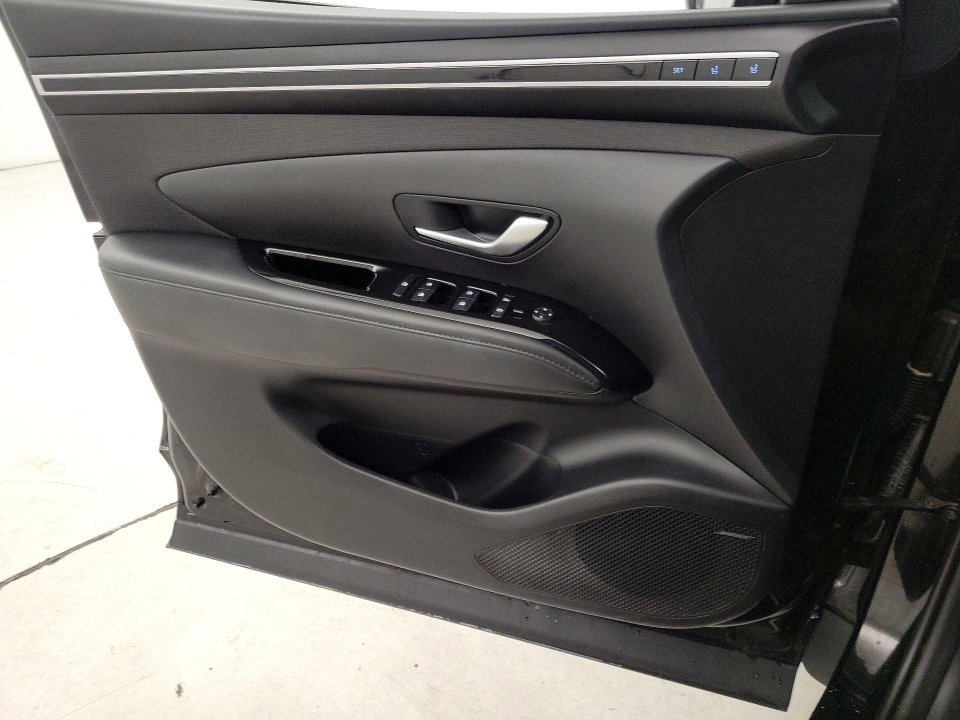 Thumbnail: 2023 Hyundai Tucson - 12