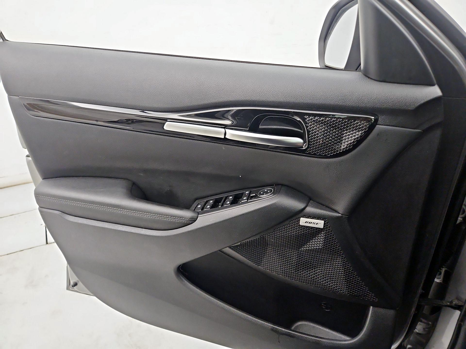 Thumbnail: 2024 Kia Seltos - 12