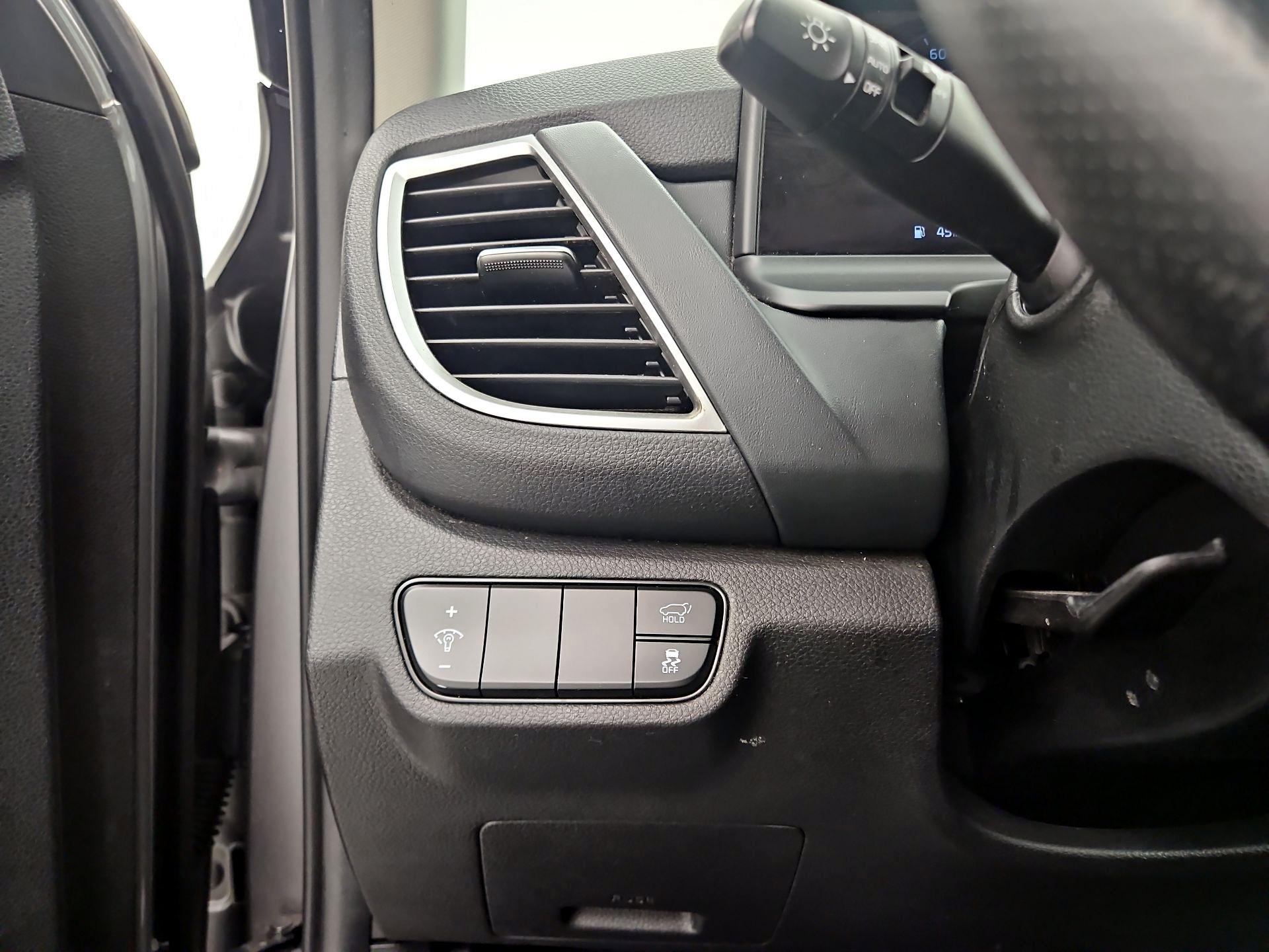 Thumbnail: 2024 Kia Seltos - 13