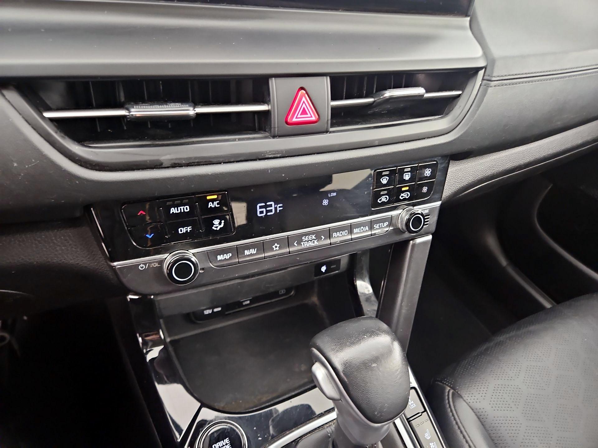 Thumbnail: 2024 Kia Seltos - 17