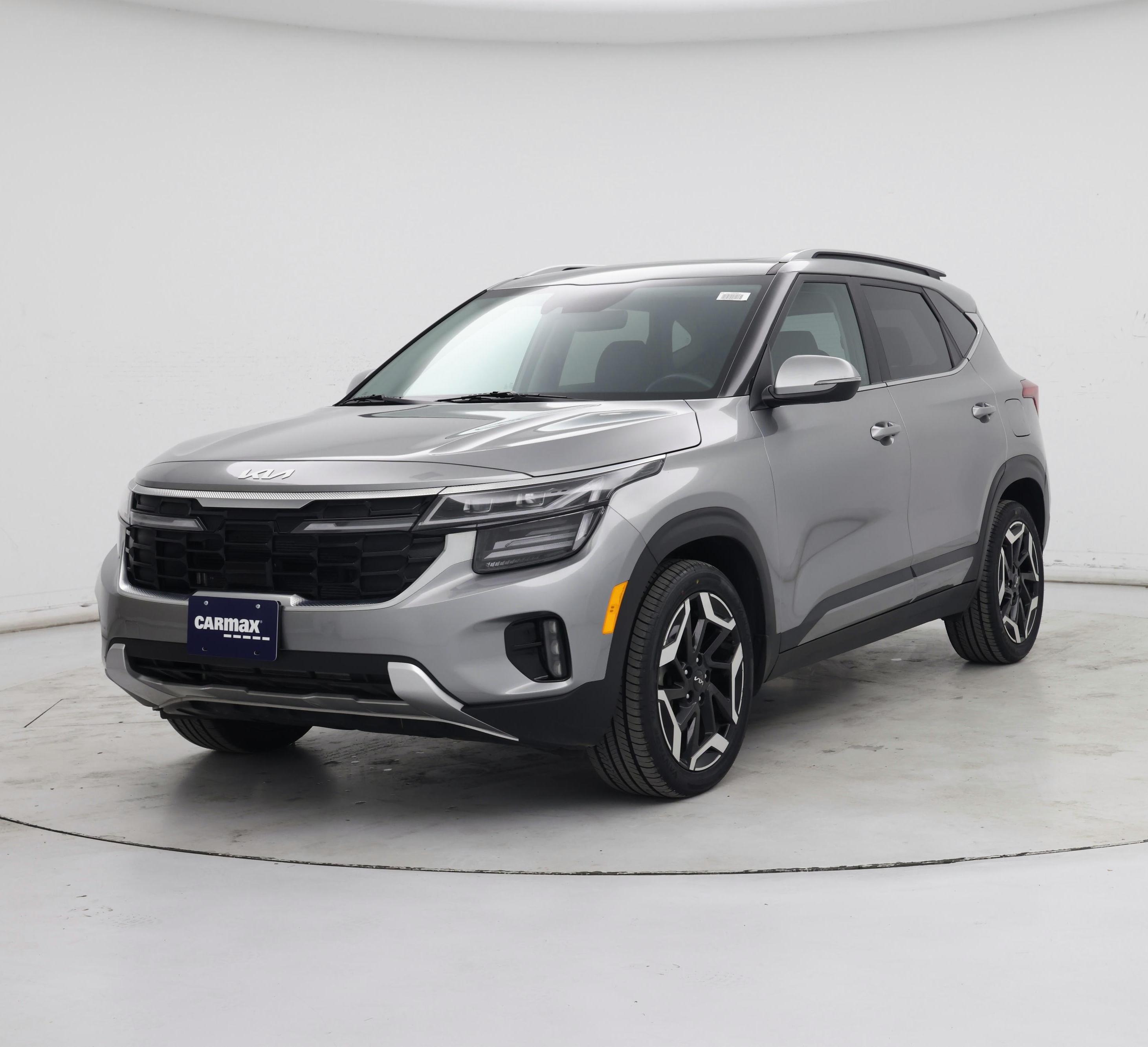 Thumbnail: 2024 Kia Seltos - 4