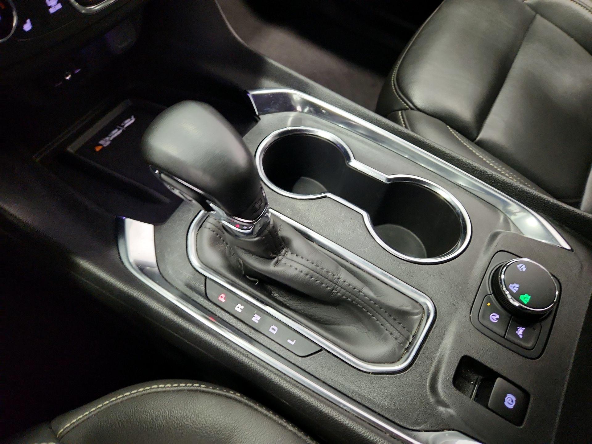 Thumbnail: 2023 Chevrolet Traverse - 17