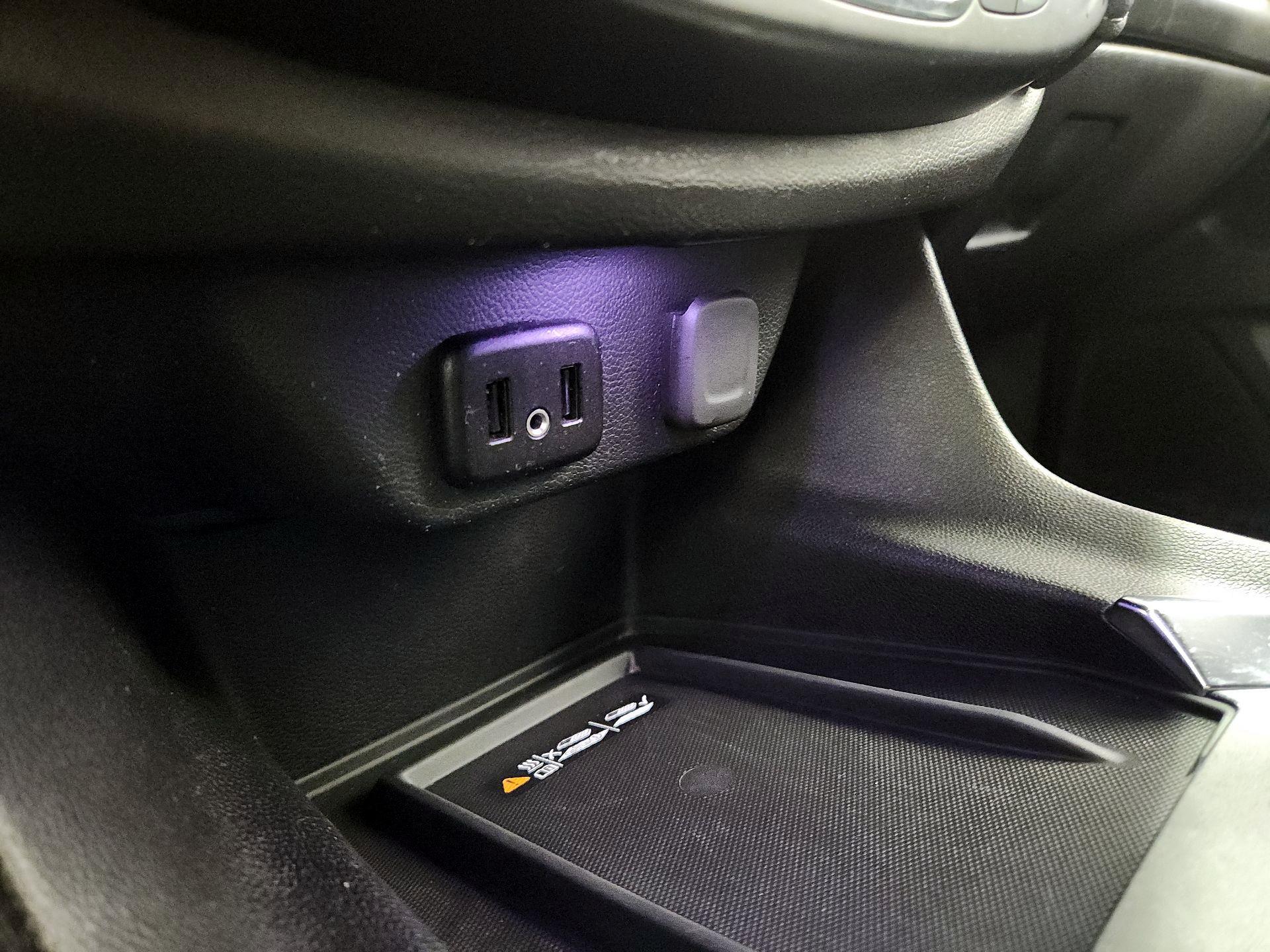 Thumbnail: 2023 Chevrolet Traverse - 18