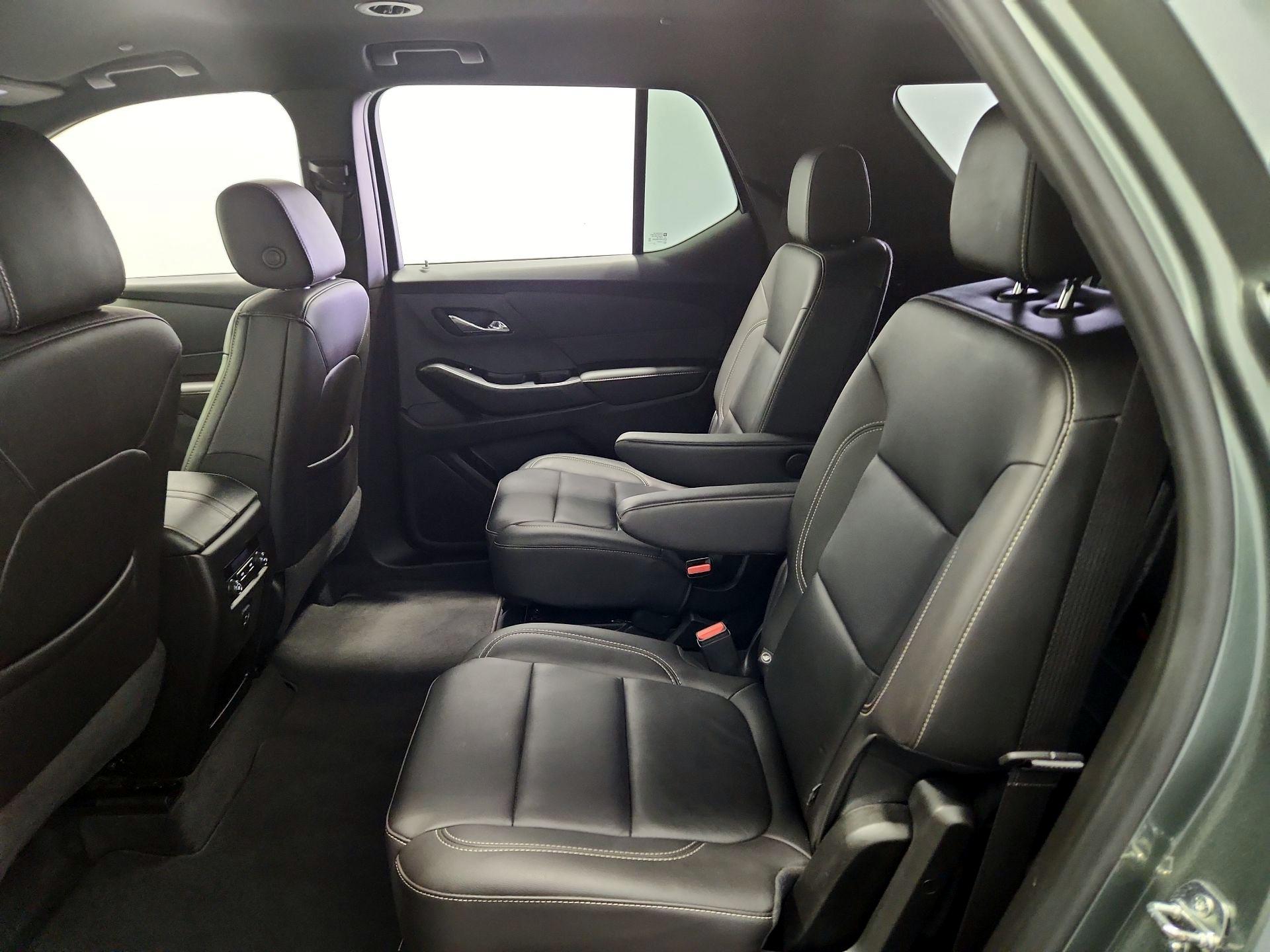 Thumbnail: 2023 Chevrolet Traverse - 19