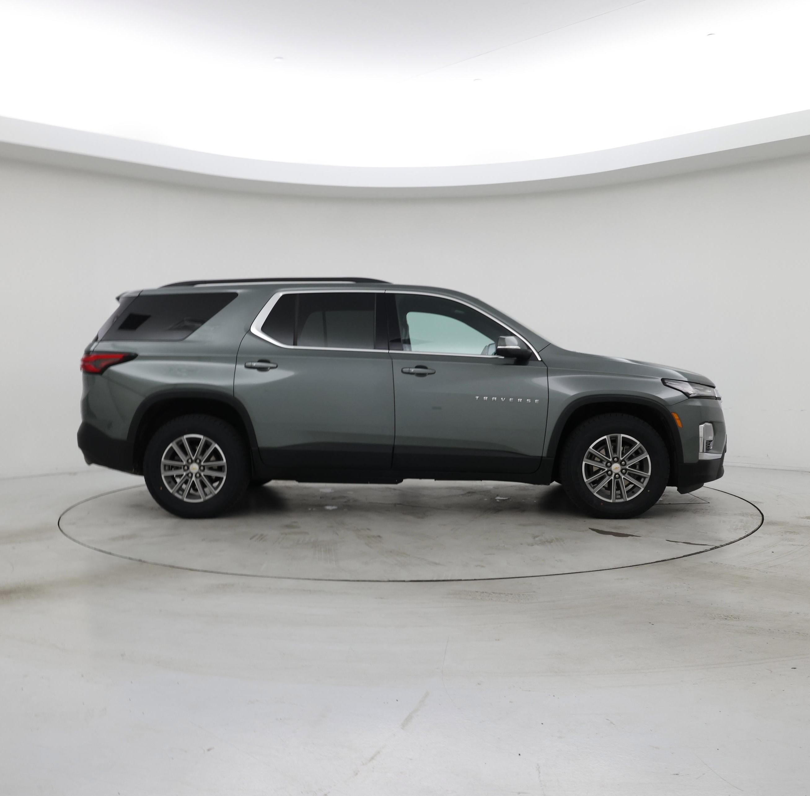 Thumbnail: 2023 Chevrolet Traverse - 7