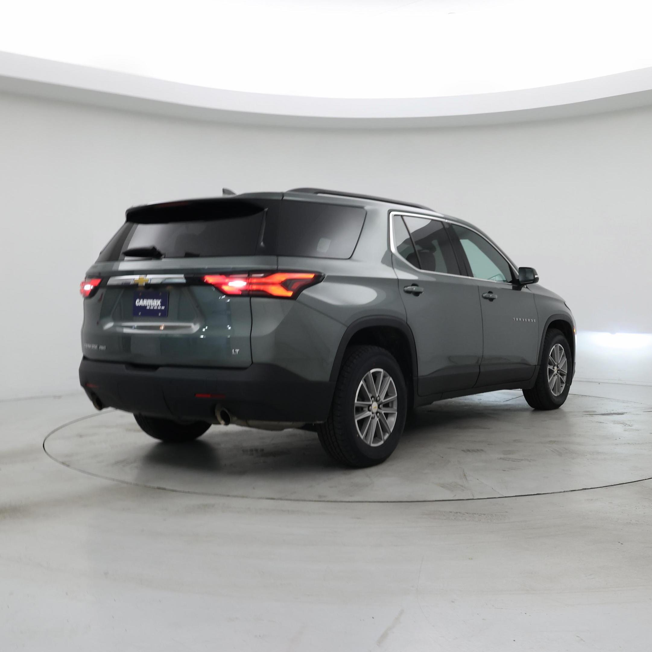 Thumbnail: 2023 Chevrolet Traverse - 8