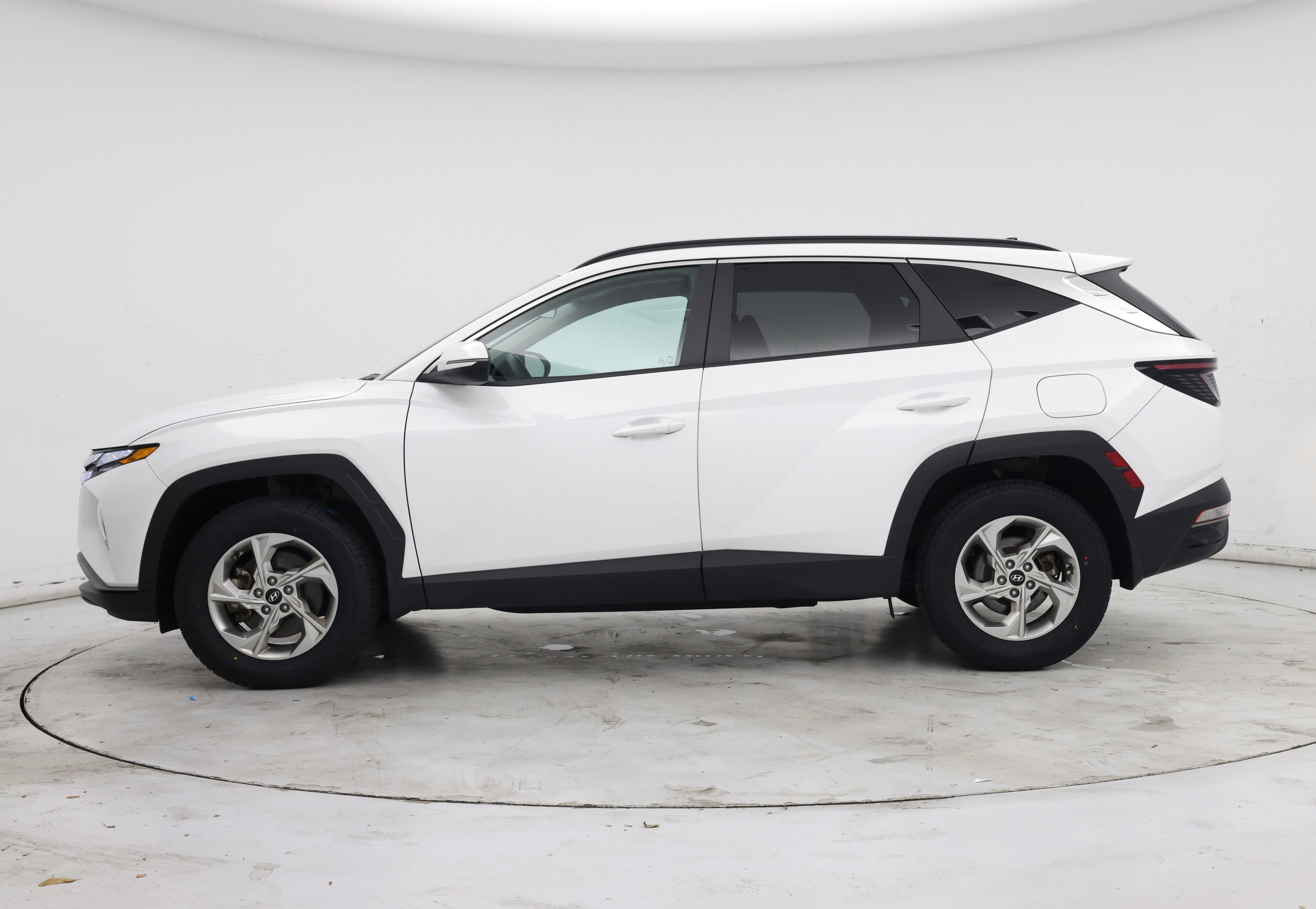 Thumbnail: 2023 Hyundai Tucson - 3