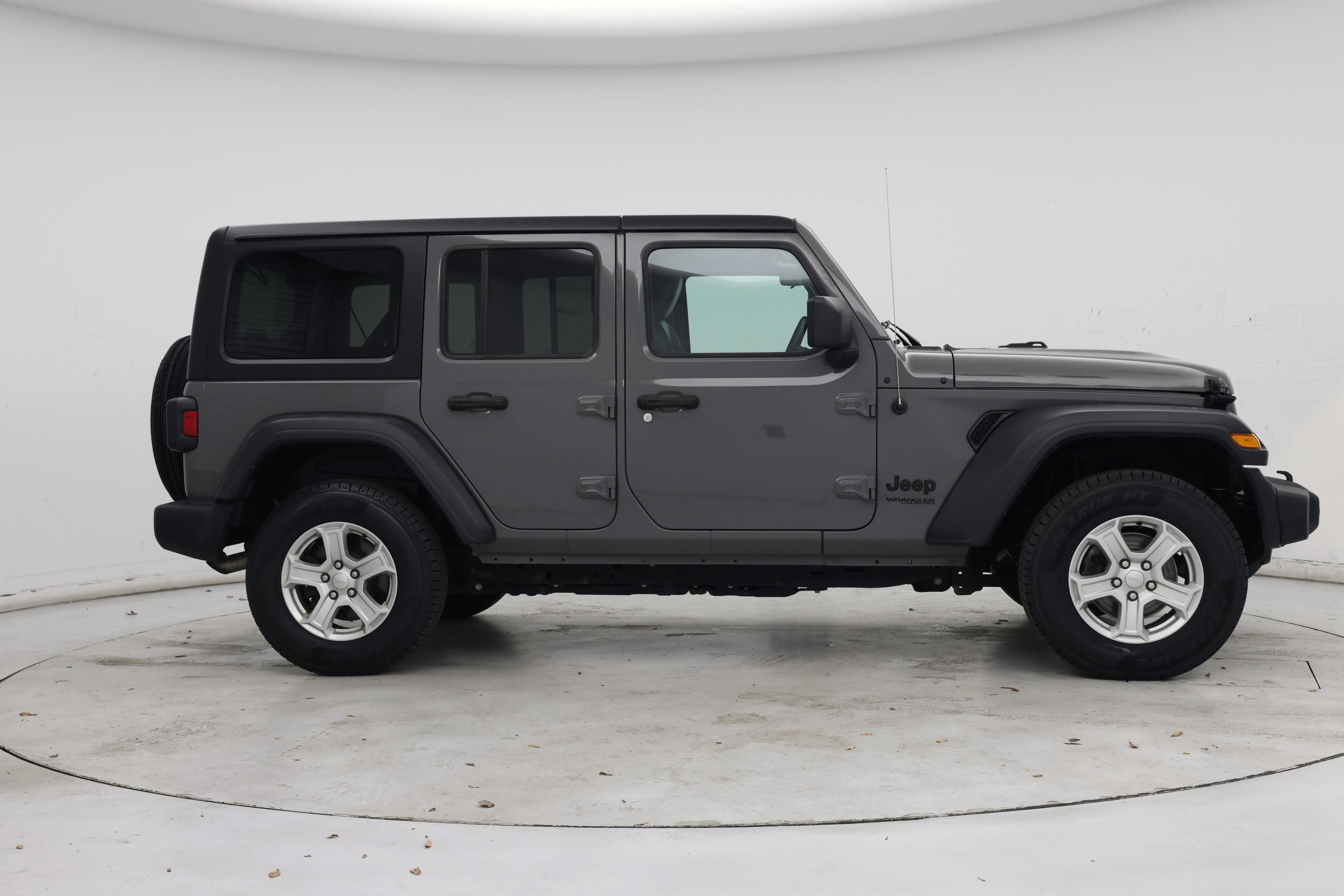 Thumbnail: 2022 Jeep Wrangler - 7