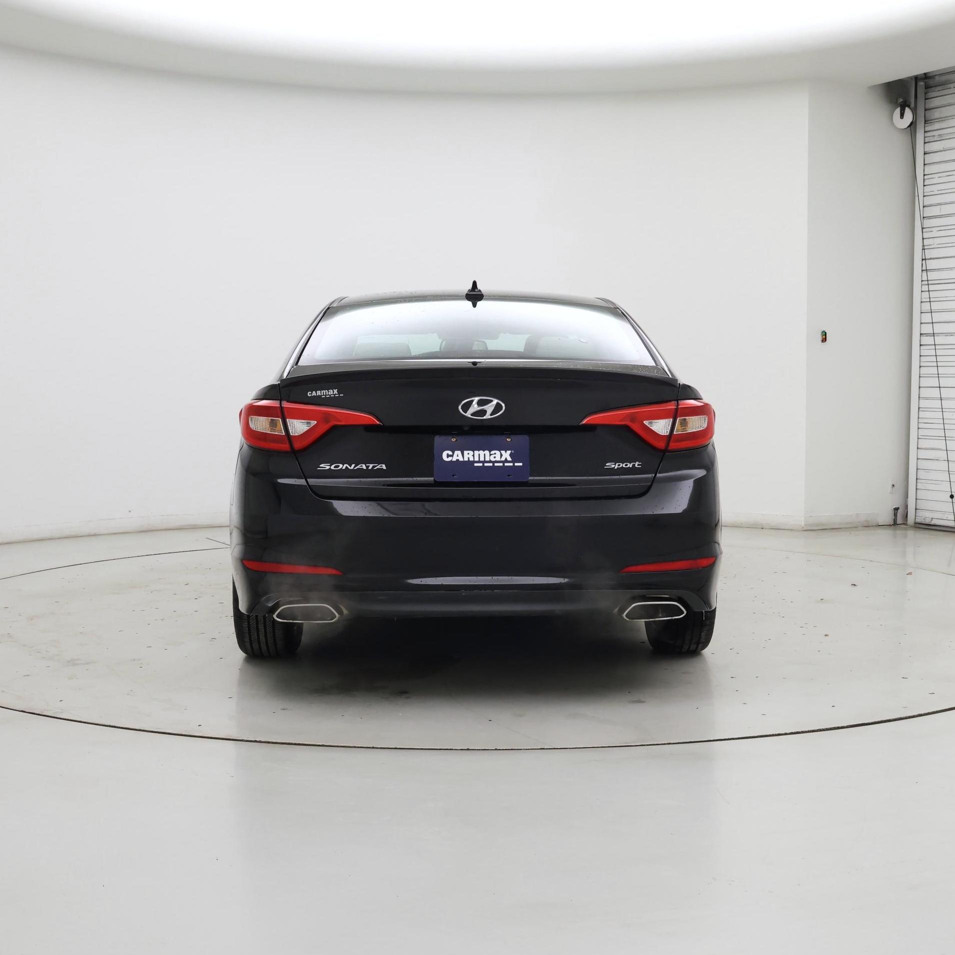 Thumbnail: 2016 Hyundai Sonata - 6