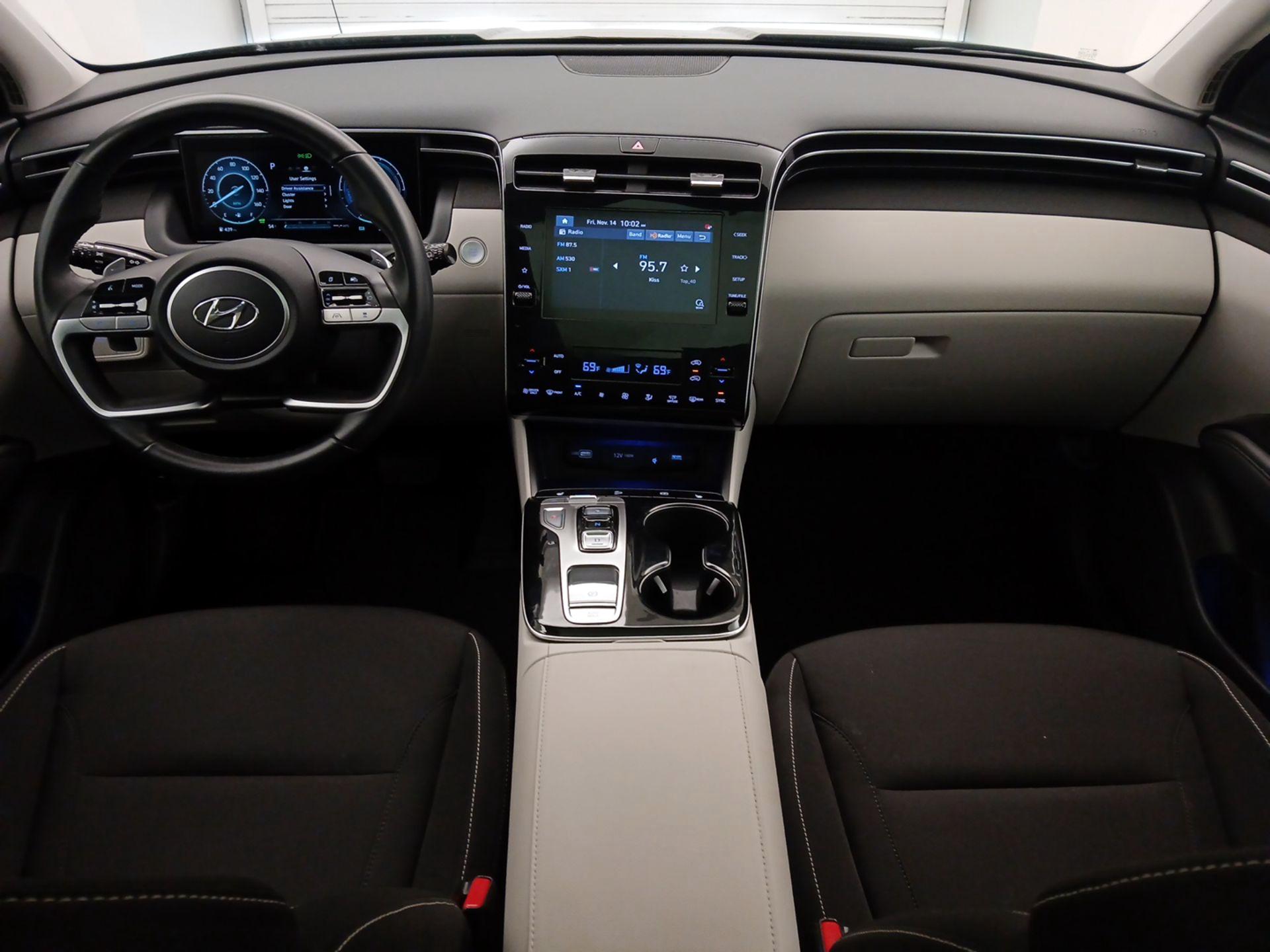 Thumbnail: 2022 Hyundai Tucson - 9