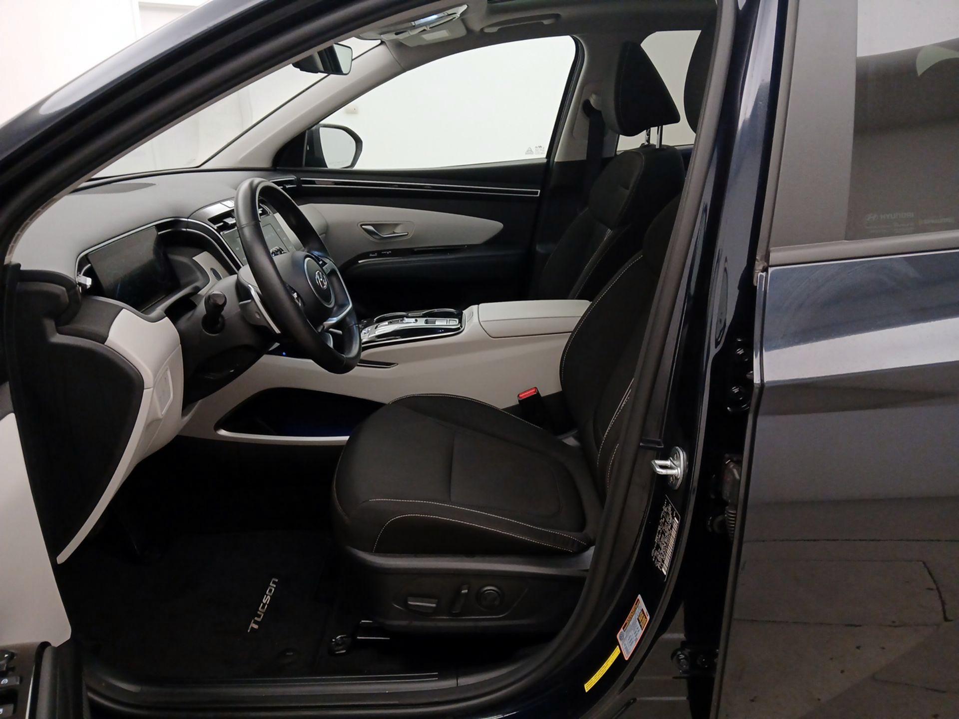 Thumbnail: 2022 Hyundai Tucson - 11