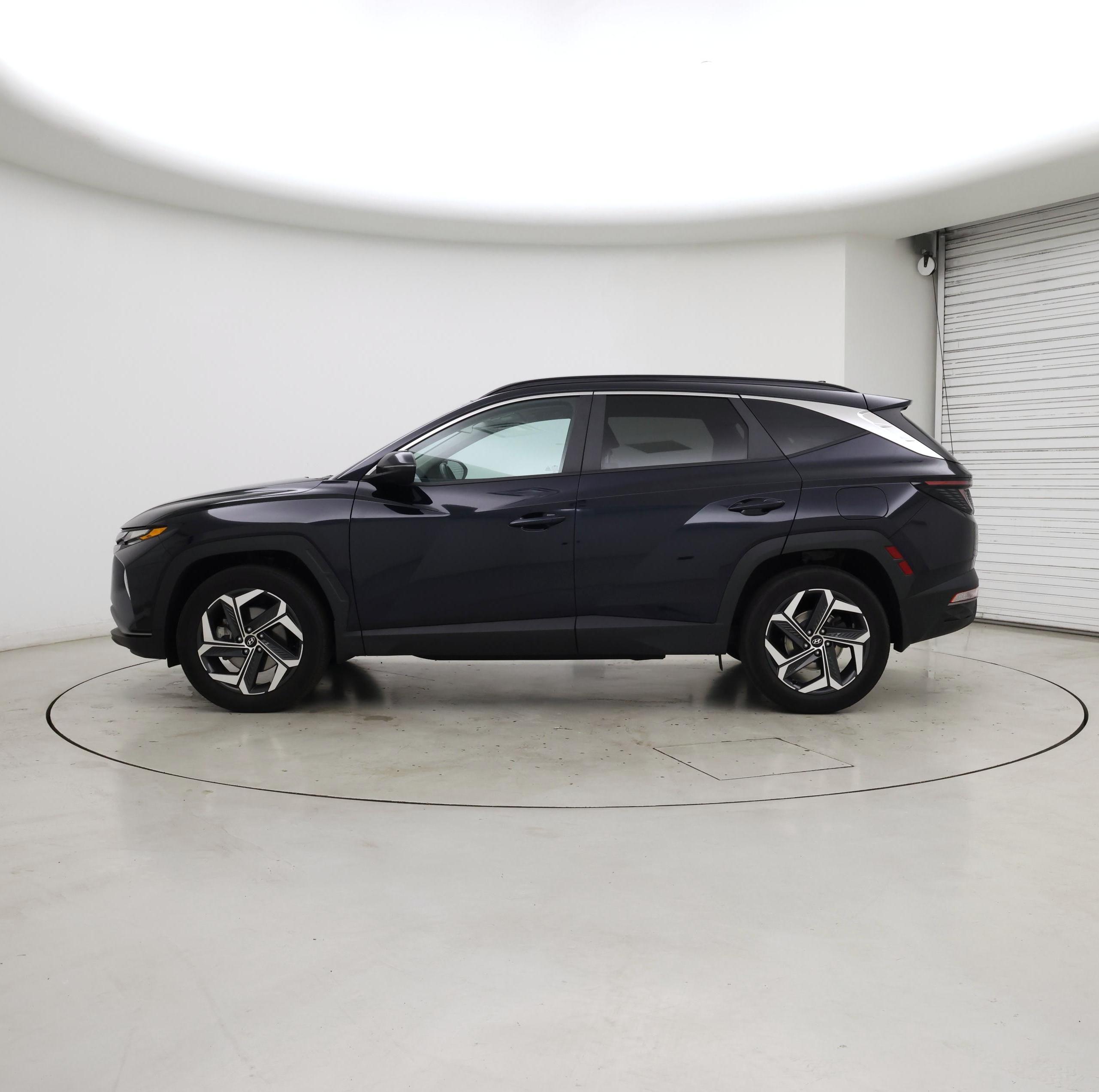 Thumbnail: 2022 Hyundai Tucson - 3