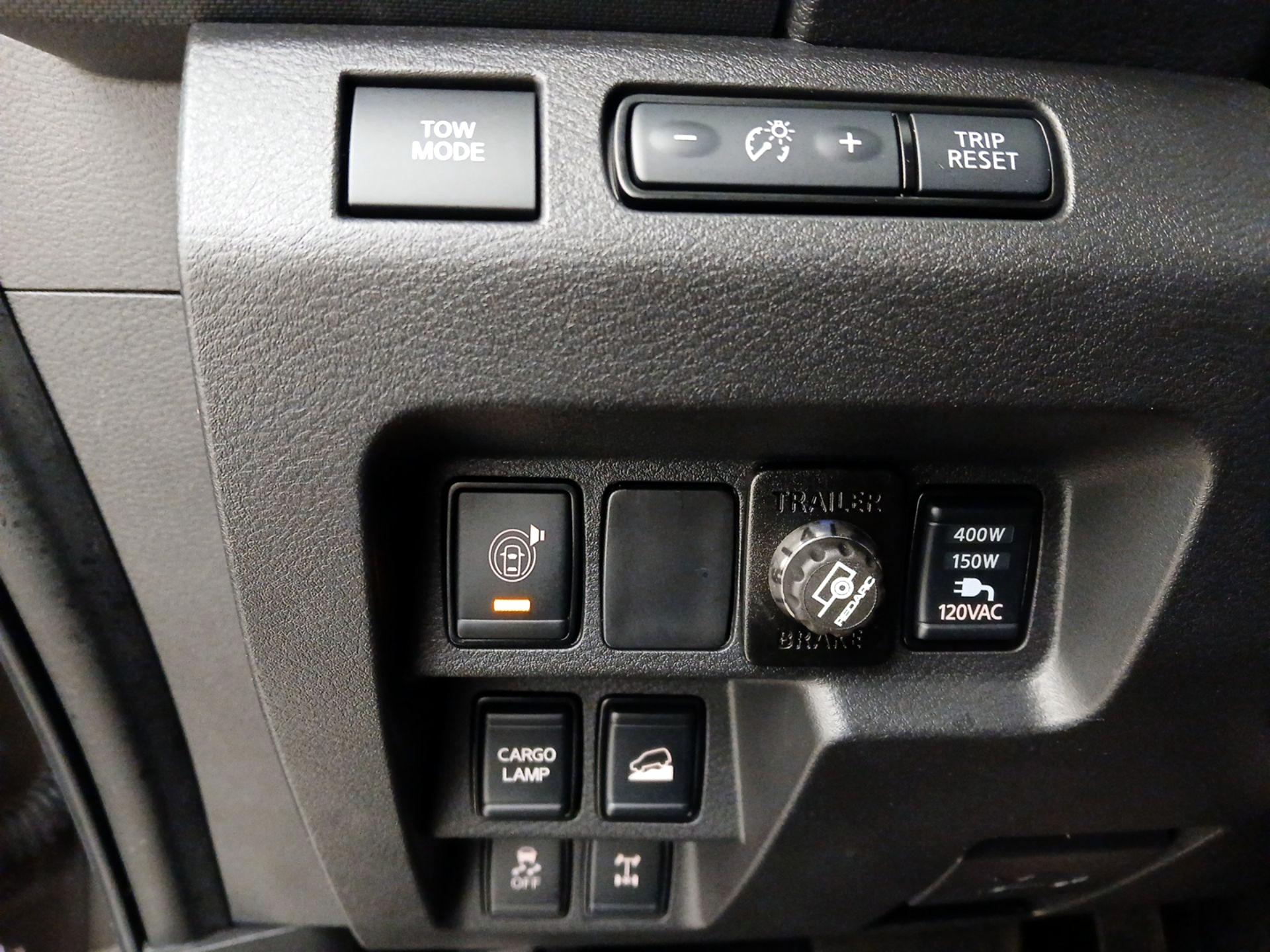 Thumbnail: 2024 Nissan Frontier - 13