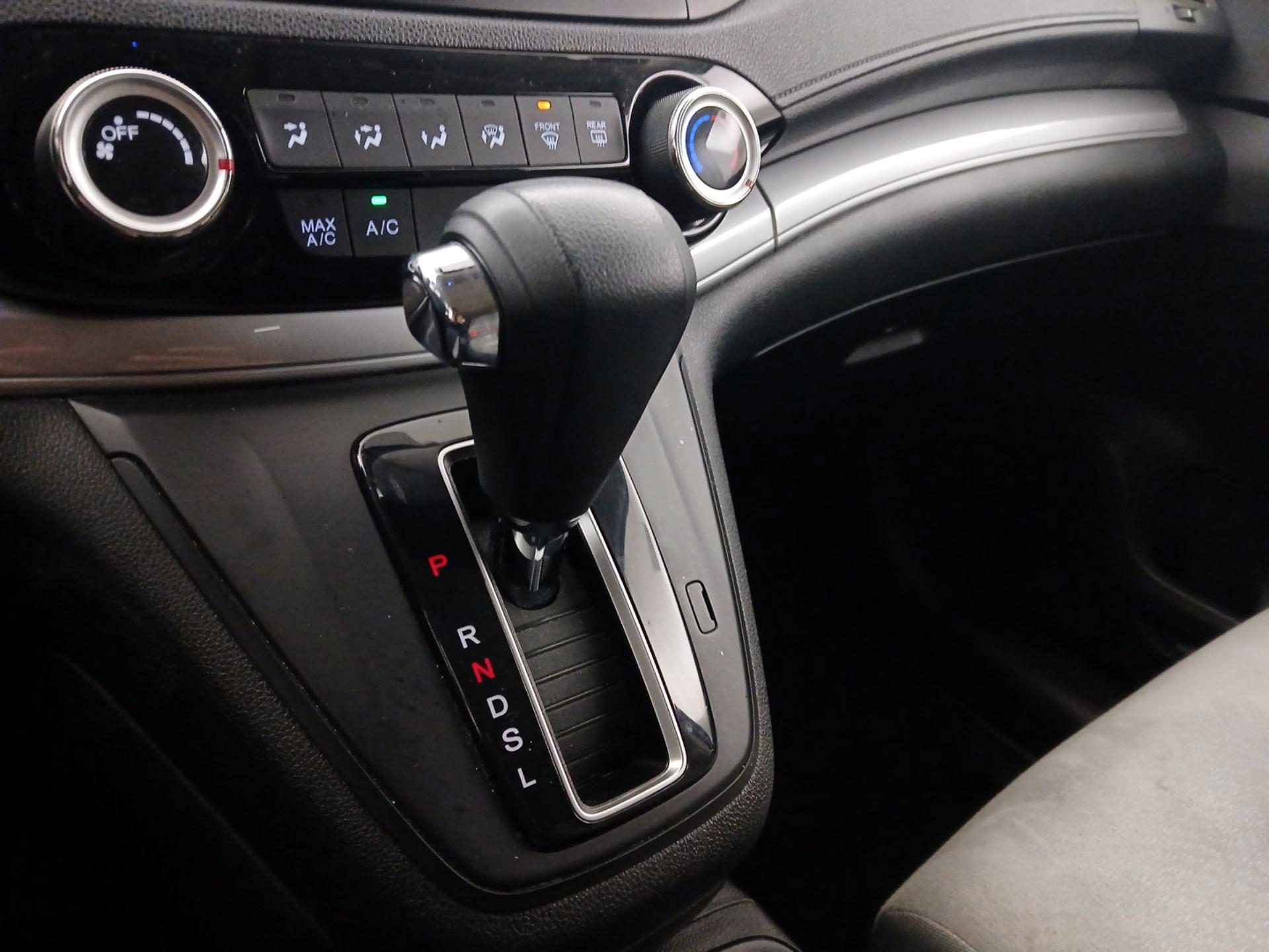 Thumbnail: 2015 Honda CR-V - 17