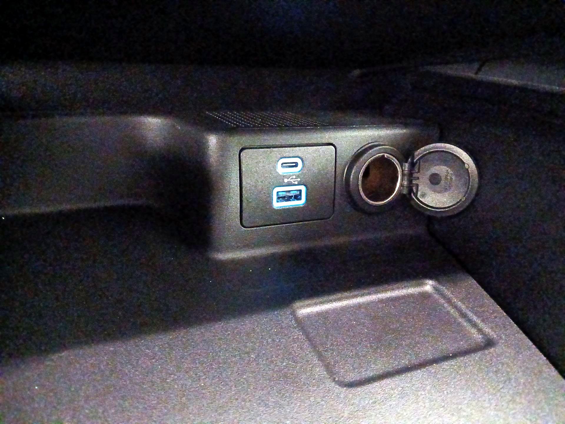 Thumbnail: 2022 Ford Escape - 18