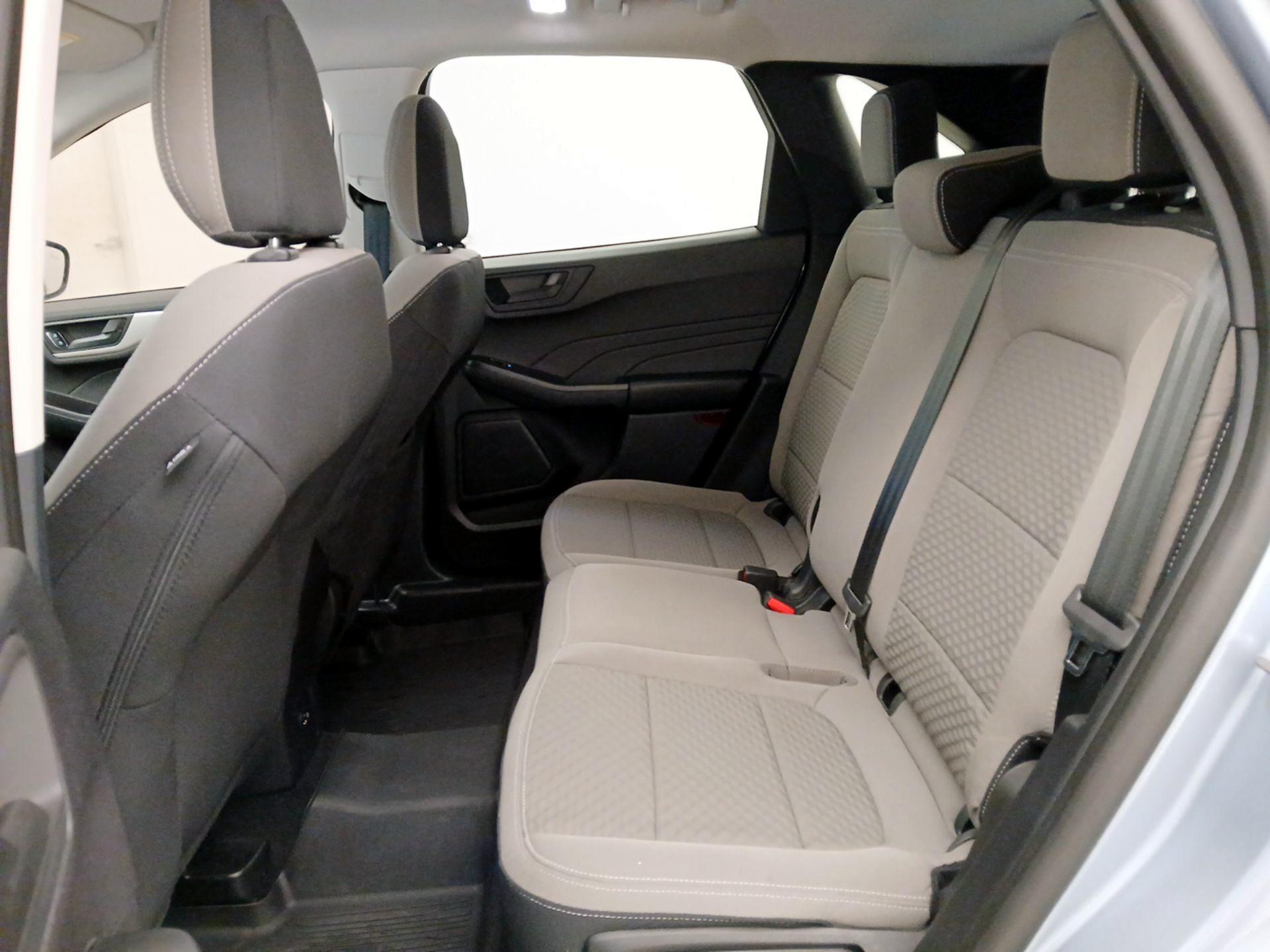 Thumbnail: 2022 Ford Escape - 19