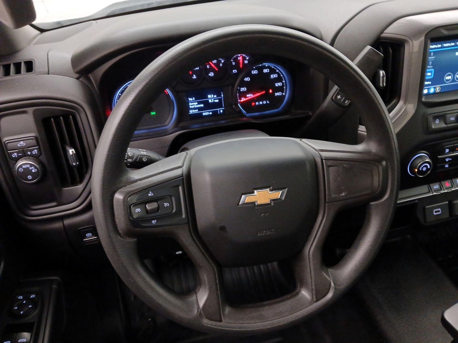 Thumbnail: 2019 Chevrolet Silverado 1500 - 10