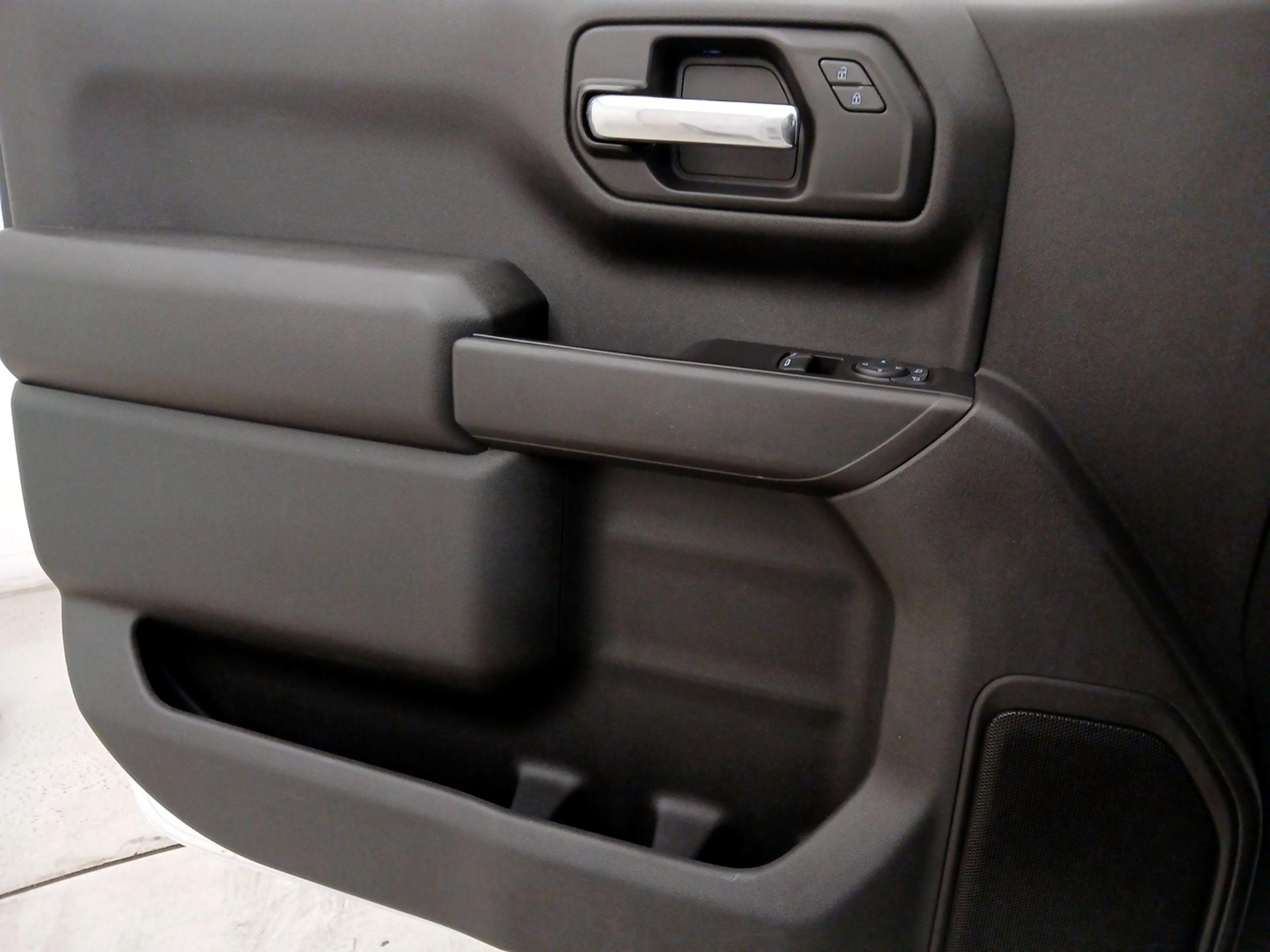 Thumbnail: 2019 Chevrolet Silverado 1500 - 12