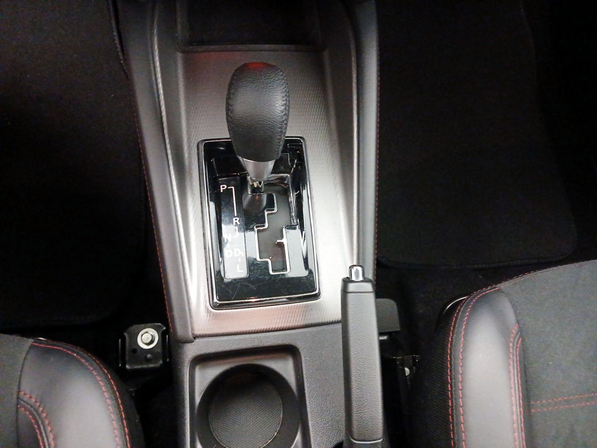 Thumbnail: 2024 Mitsubishi Outlander Sport - 17