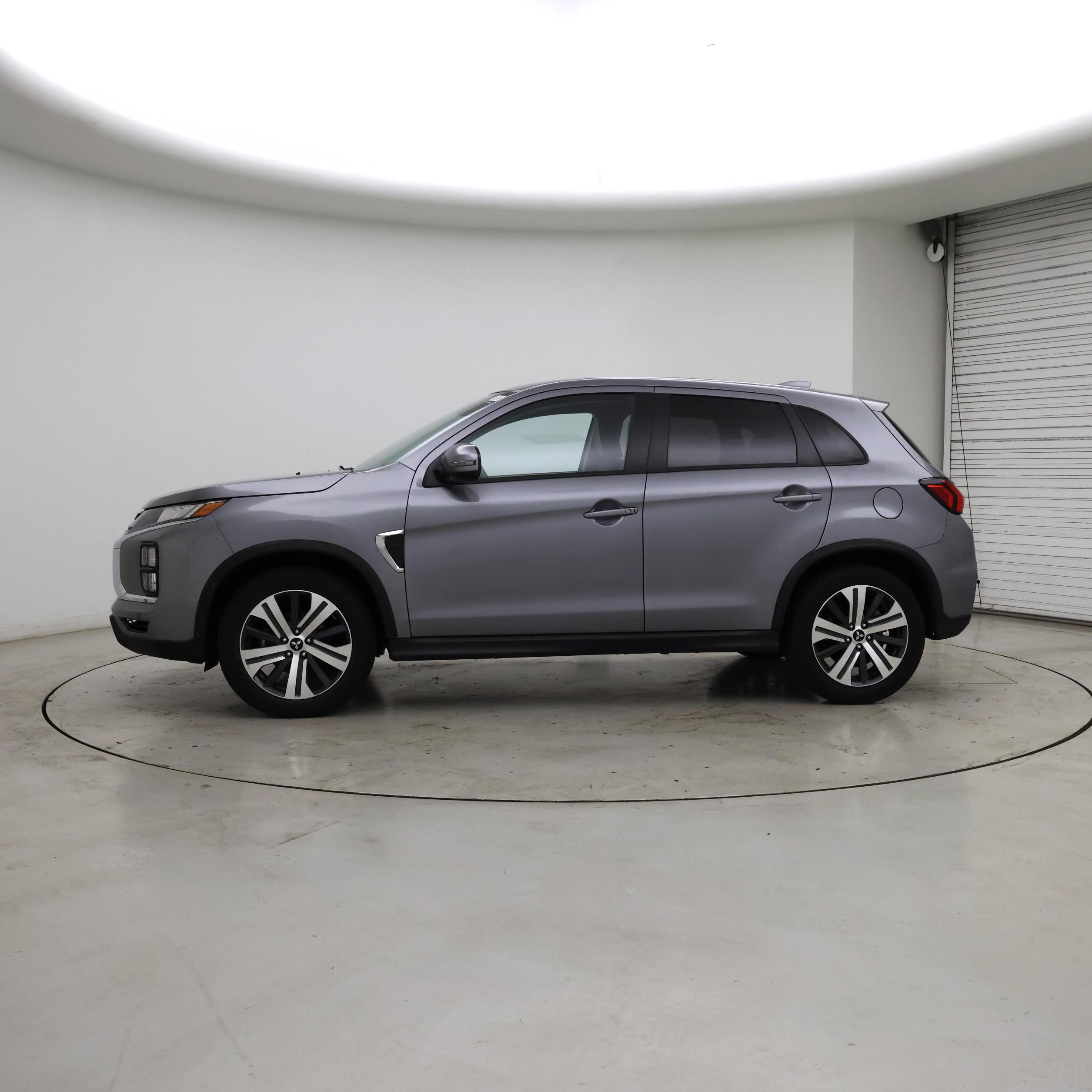 Thumbnail: 2024 Mitsubishi Outlander Sport - 3