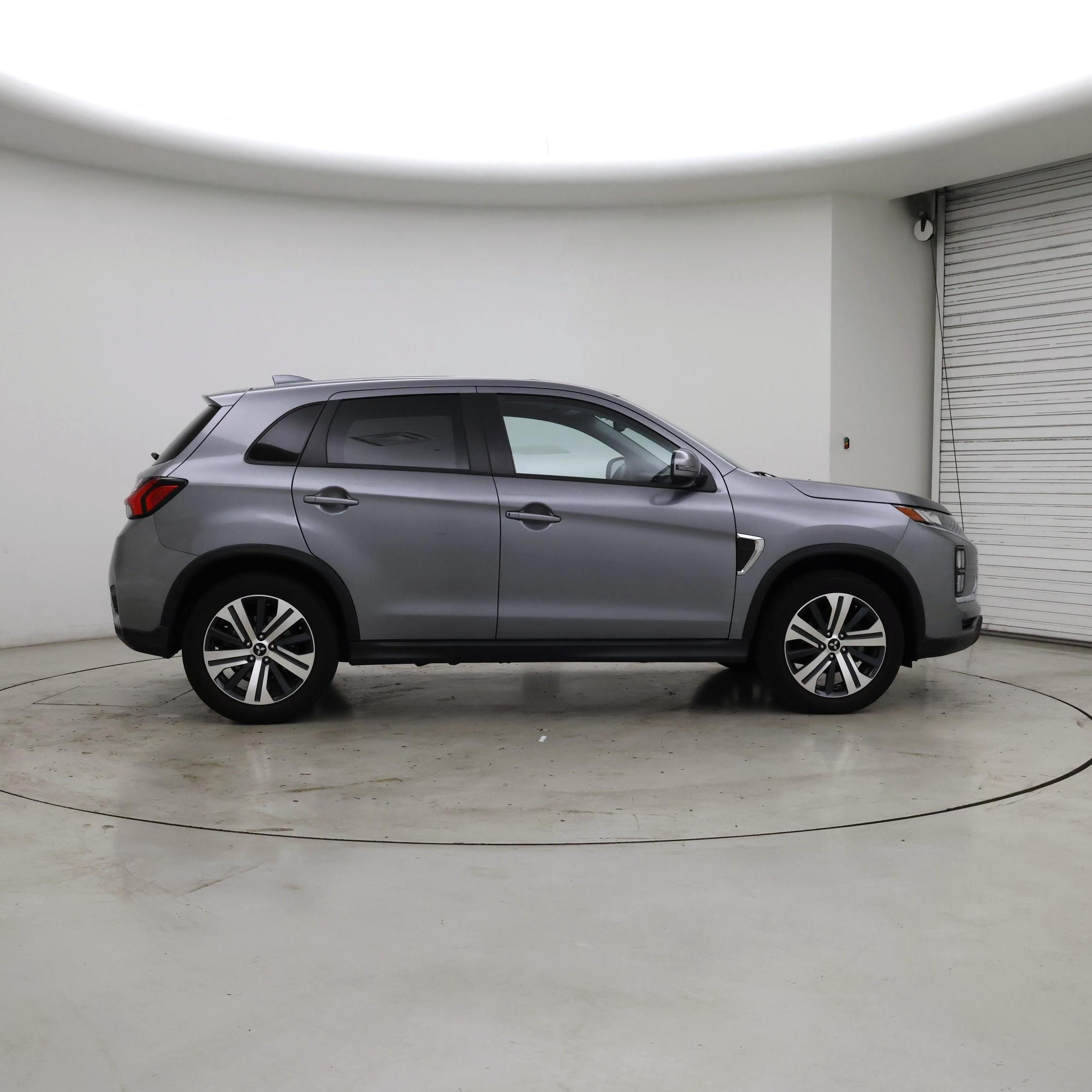 Thumbnail: 2024 Mitsubishi Outlander Sport - 7