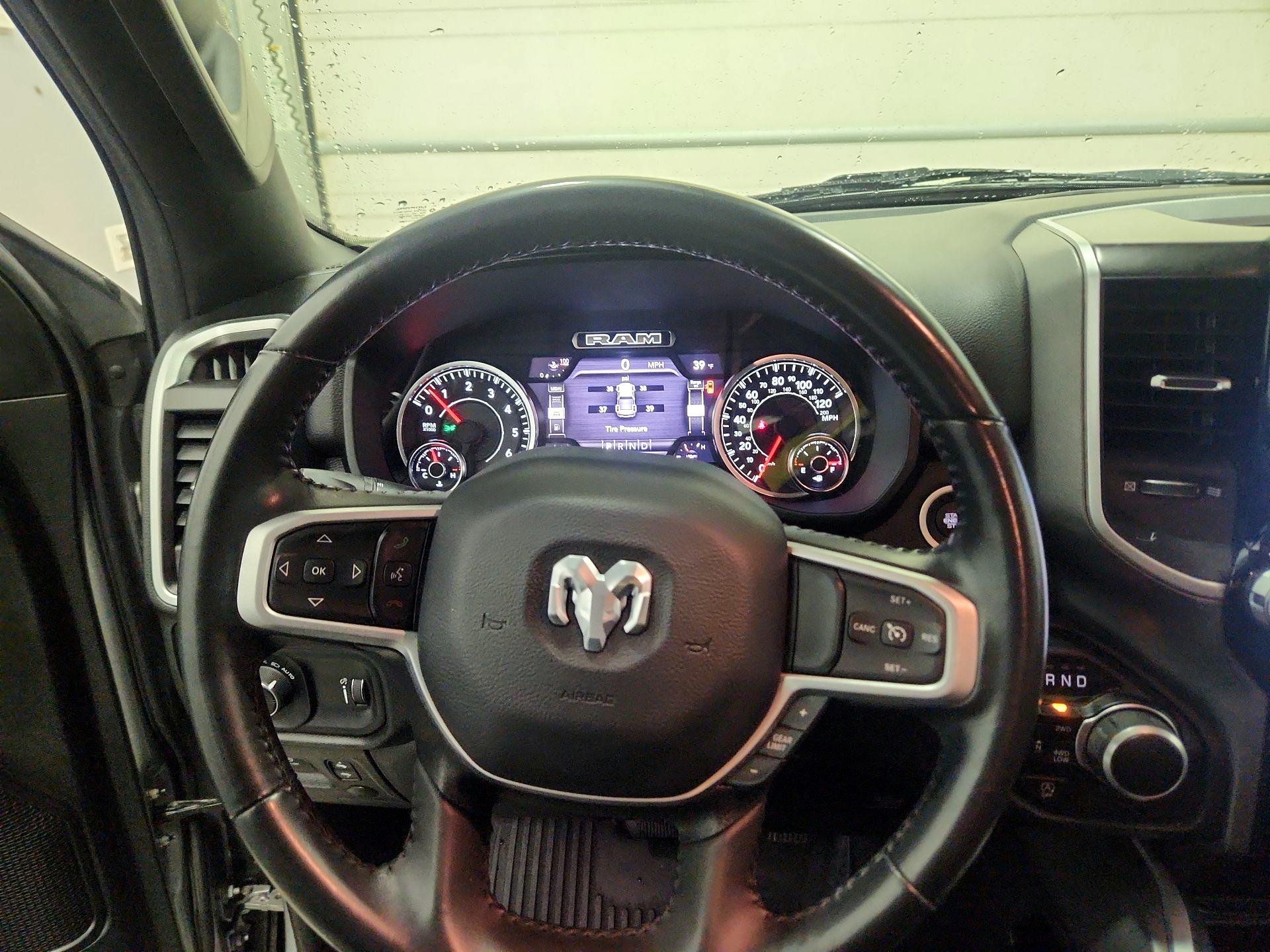 Thumbnail: 2023 RAM 1500 - 10