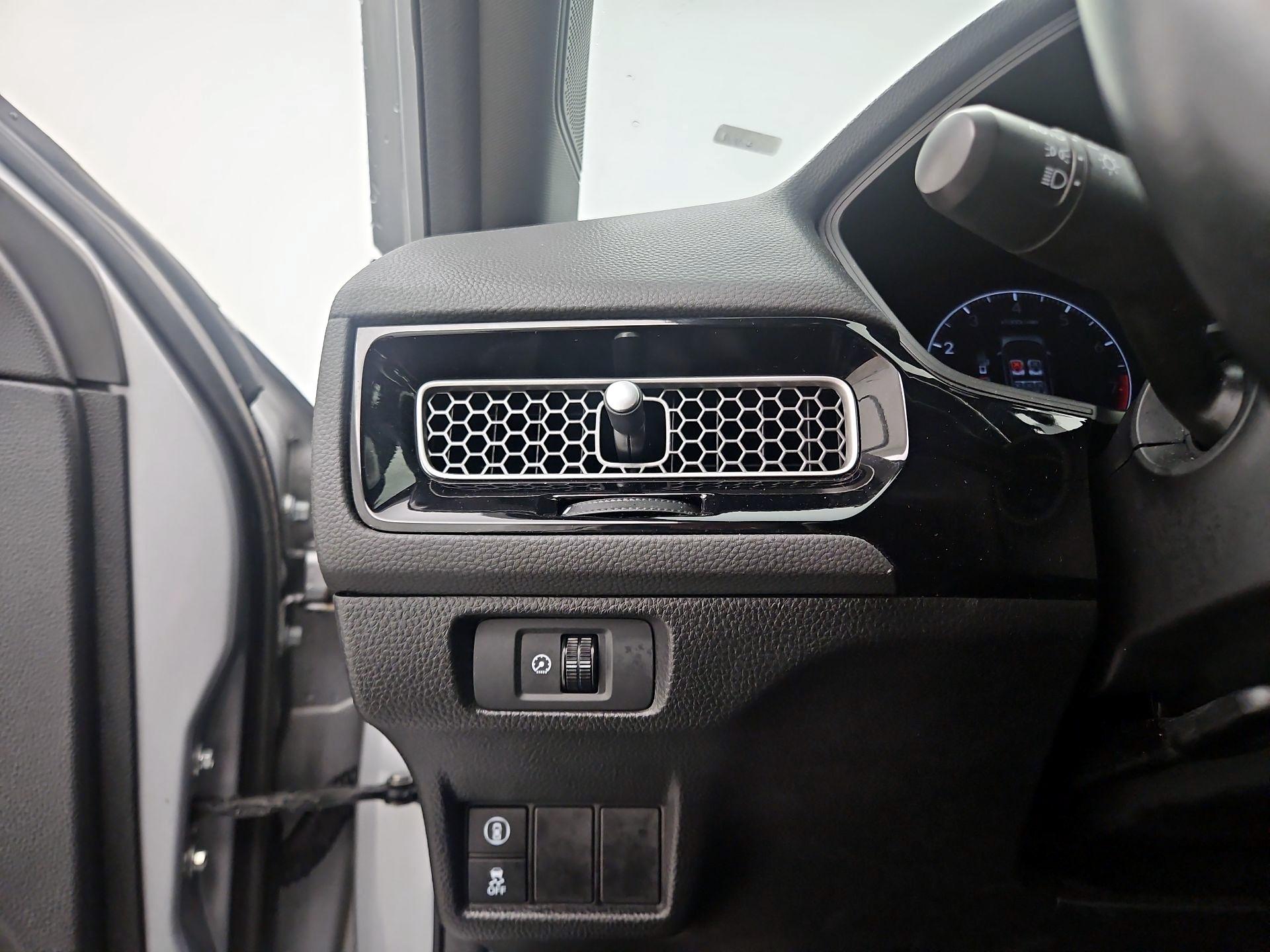 Thumbnail: 2024 Honda Civic - 13