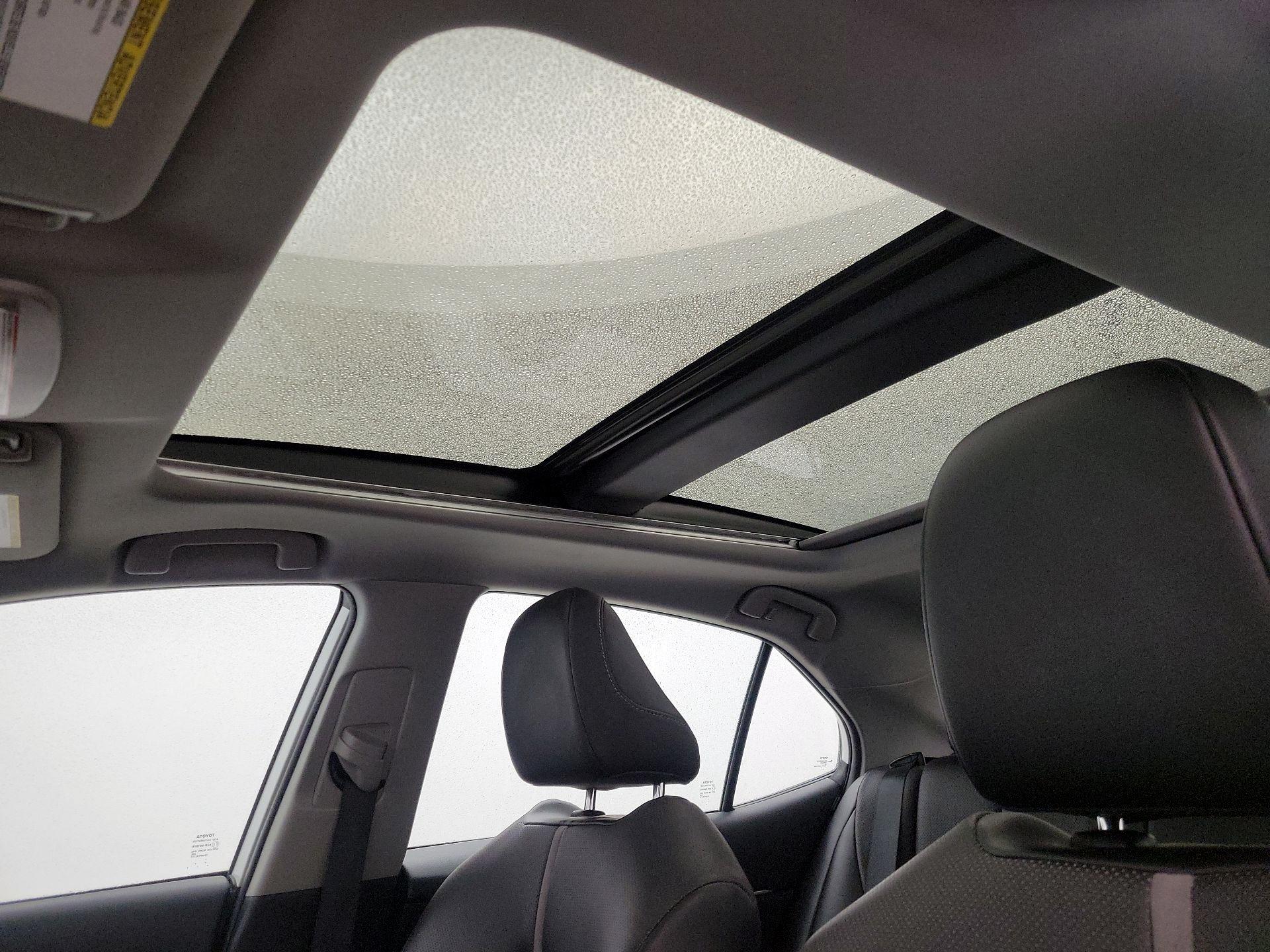 Thumbnail: 2021 Toyota Camry - 20