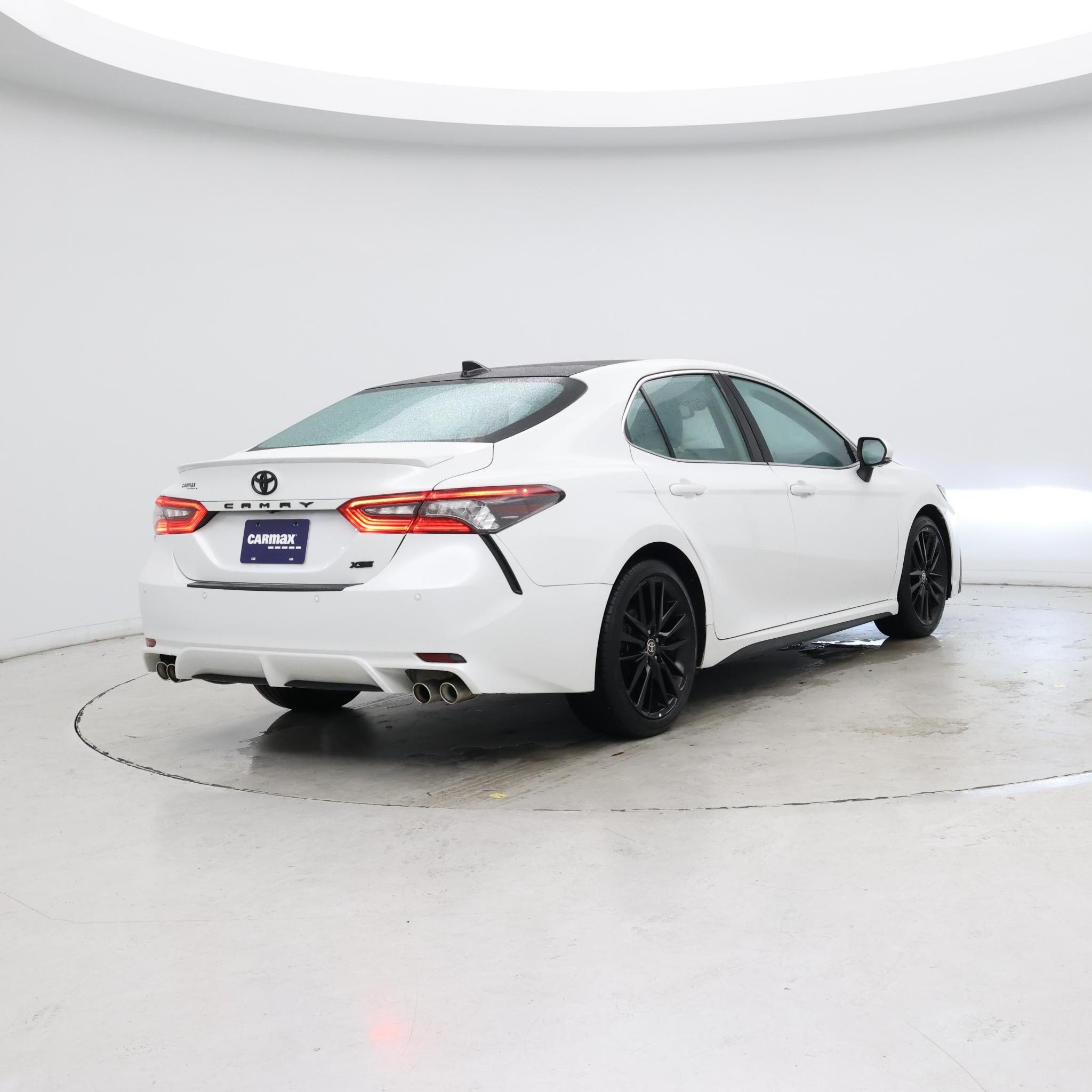 Thumbnail: 2021 Toyota Camry - 8