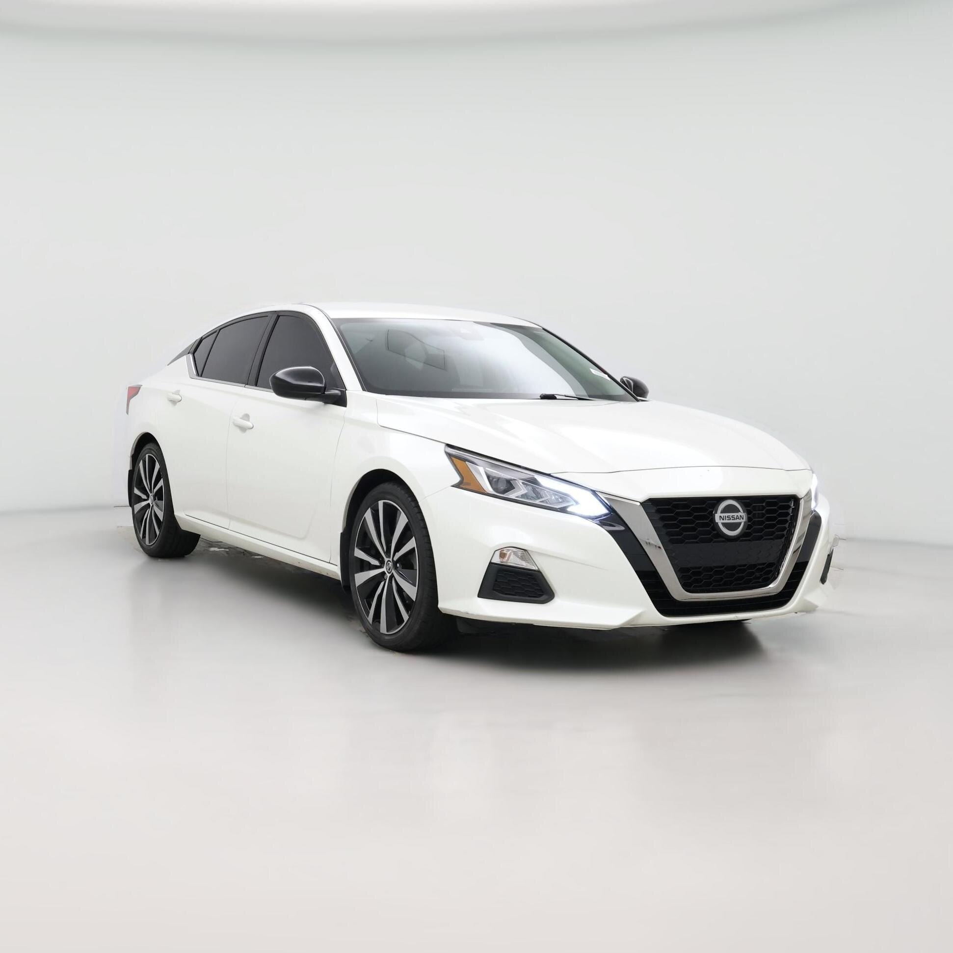 Thumbnail: 2020 Nissan Altima - 1