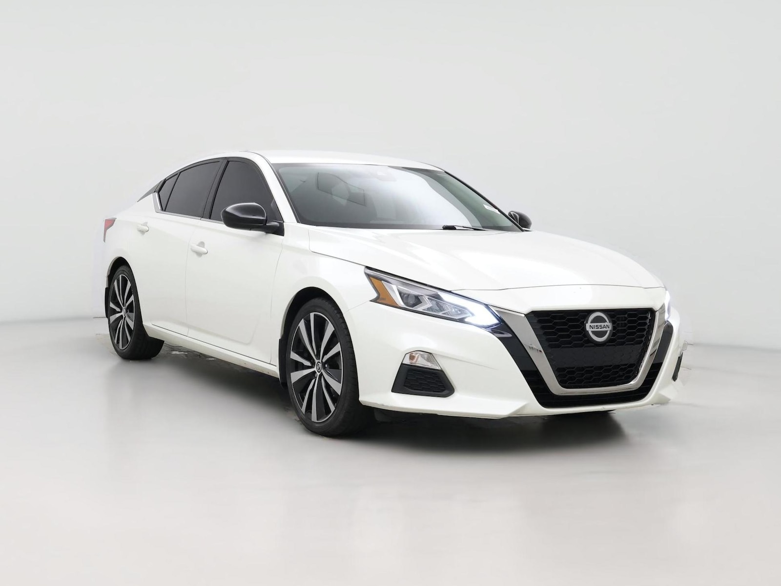 2020 Nissan Altima SR
