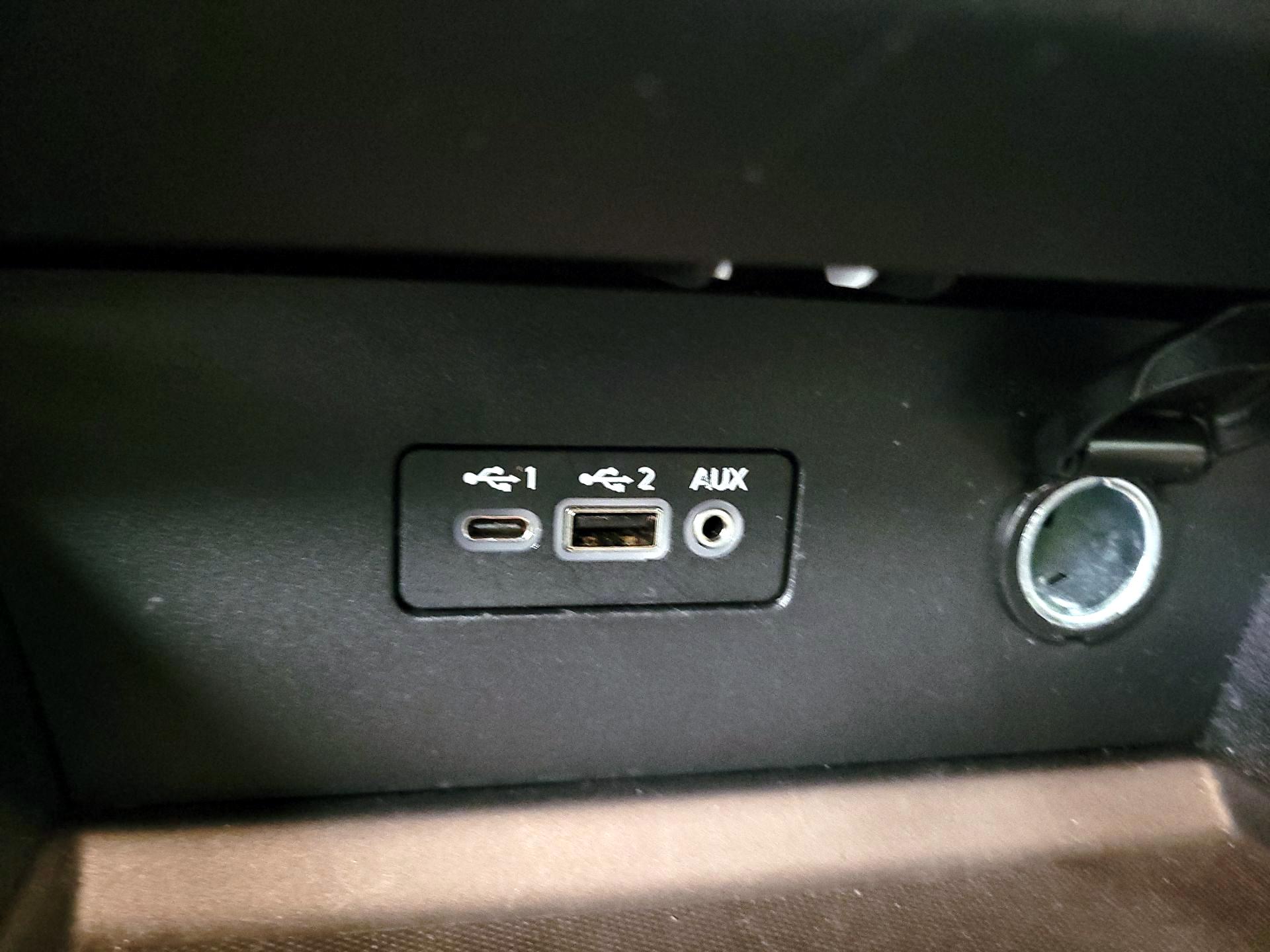 Thumbnail: 2020 Nissan Altima - 18